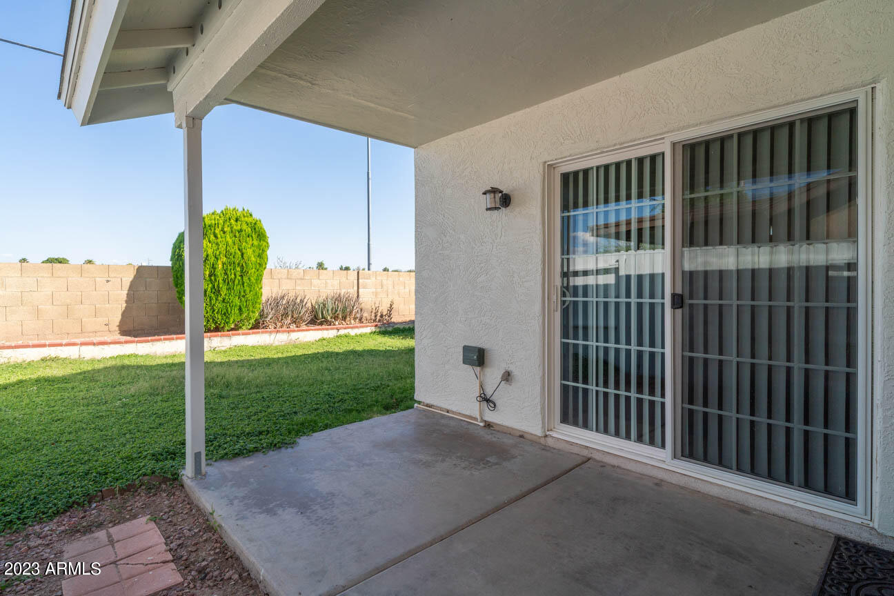 19601 N 43RD Drive