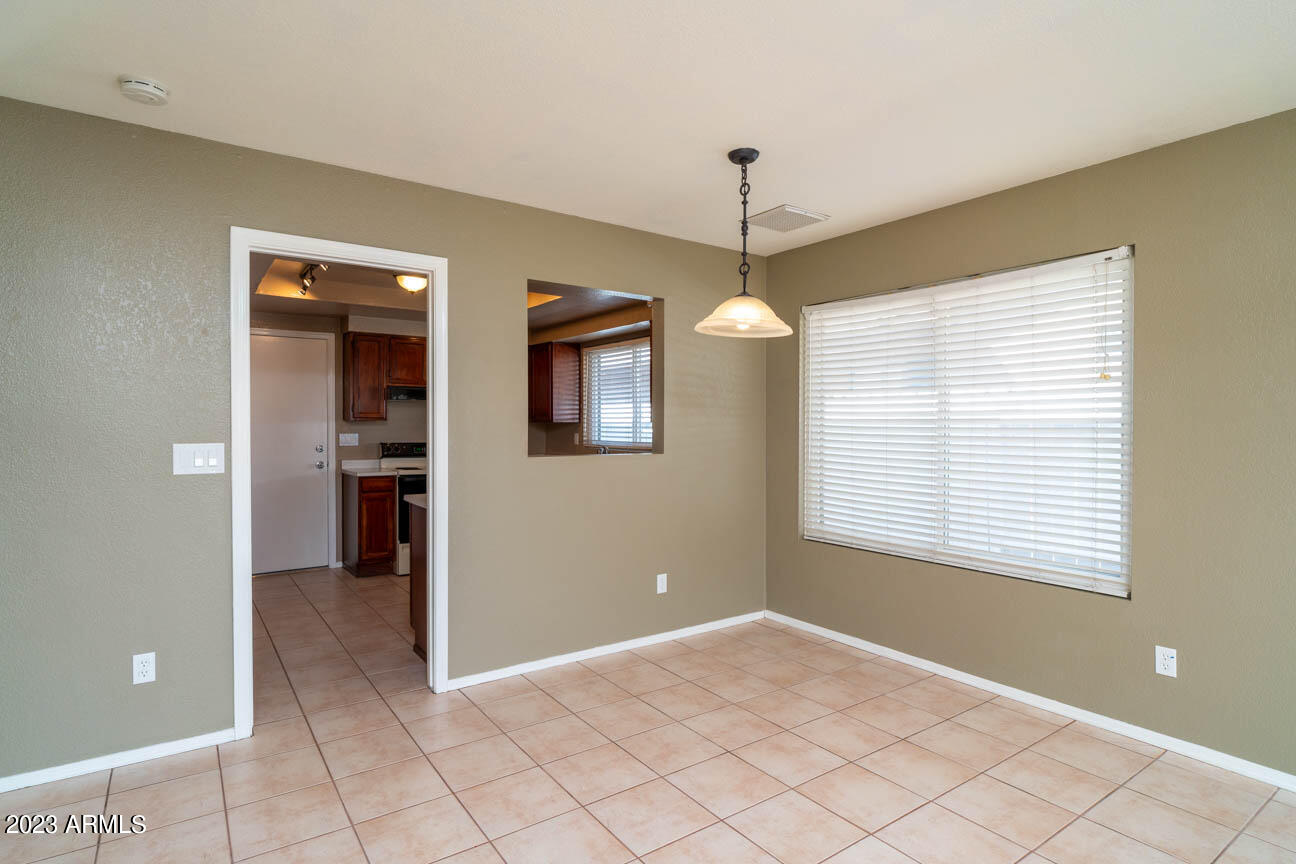 19601 N 43RD Drive