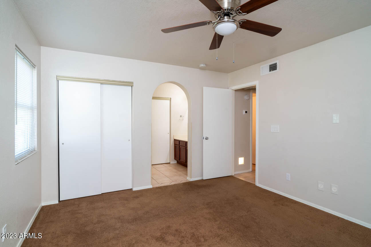 19601 N 43RD Drive