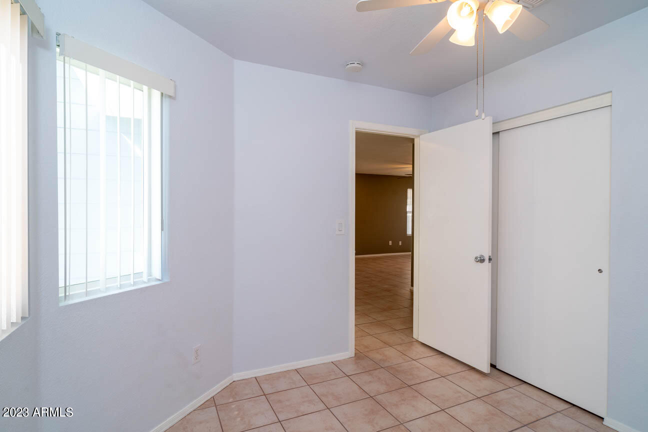 19601 N 43RD Drive