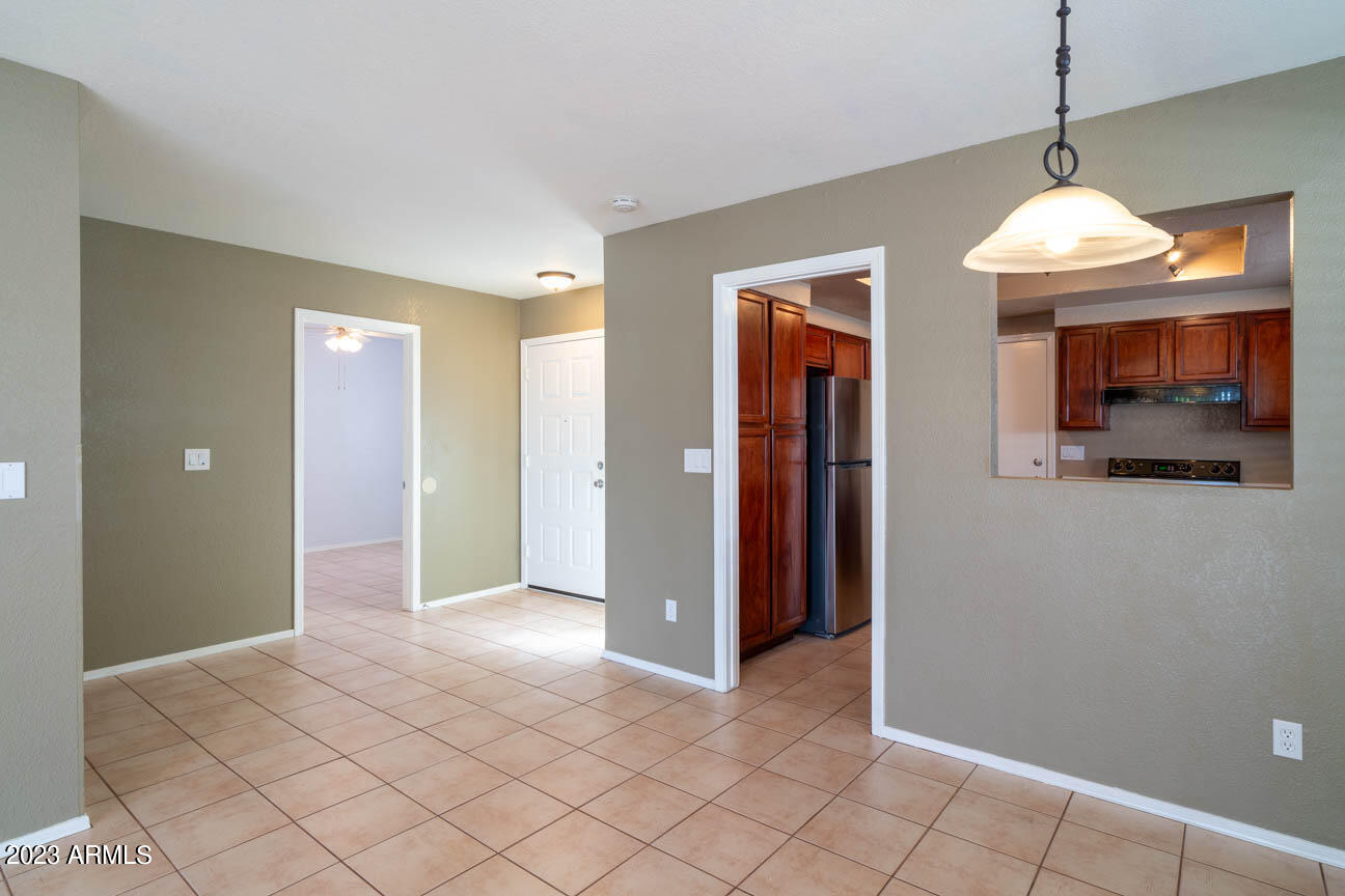 19601 N 43RD Drive