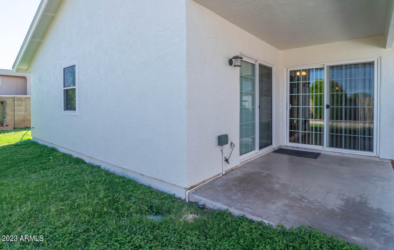 19601 N 43RD Drive