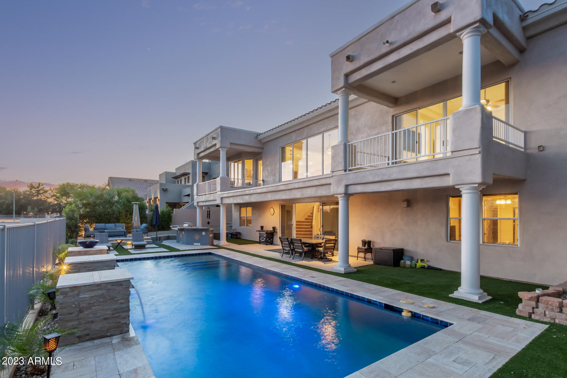 5867 W ABRAHAM Lane