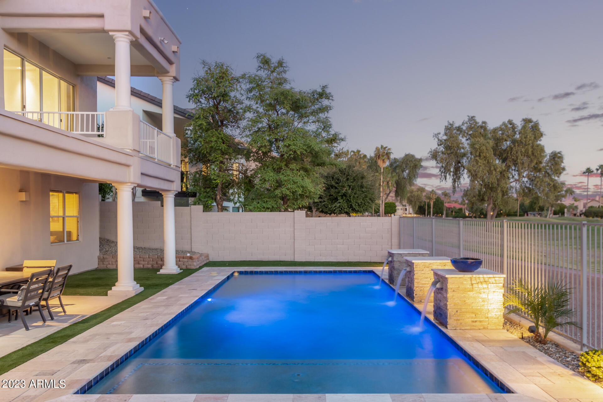 5867 W ABRAHAM Lane