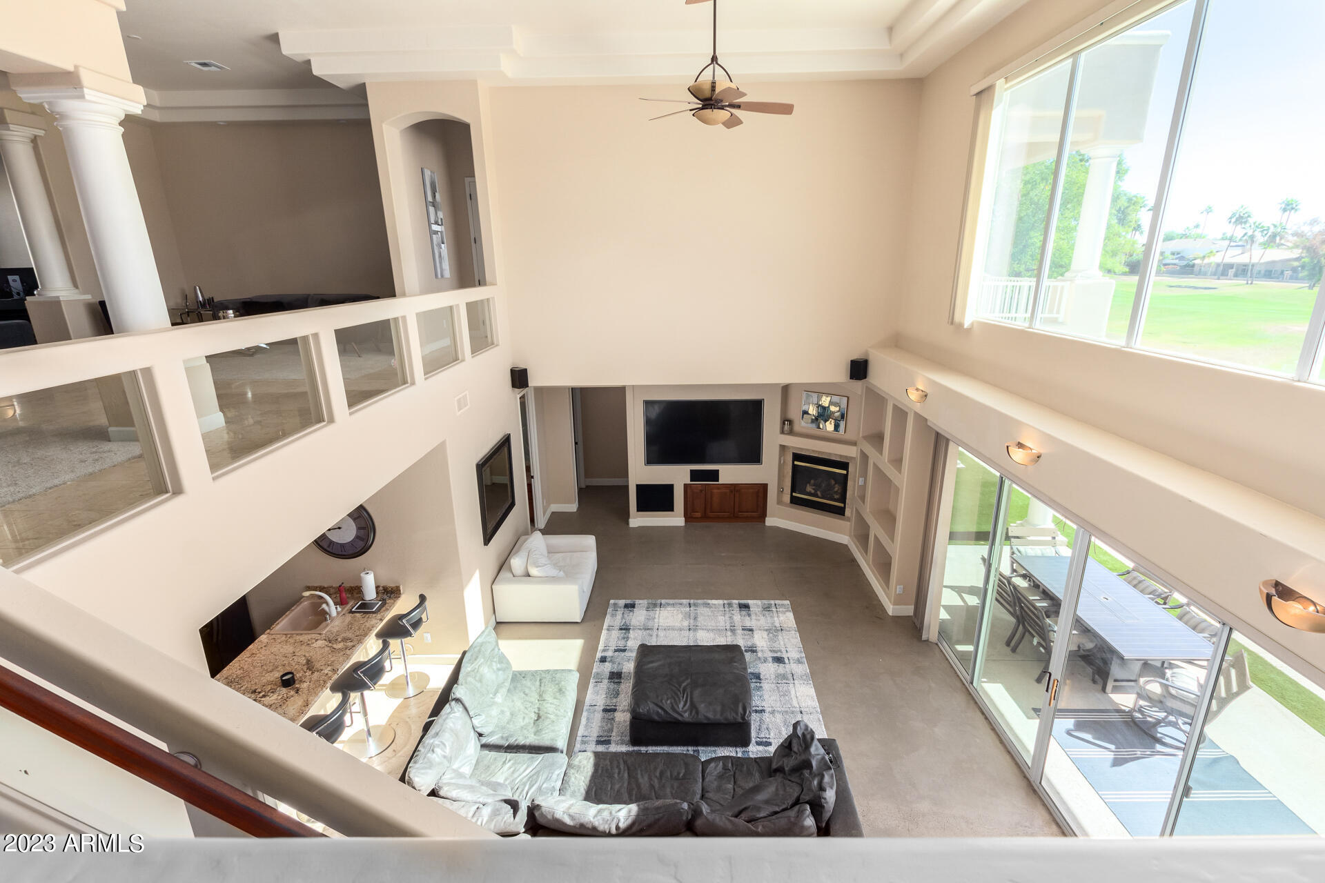 5867 W ABRAHAM Lane