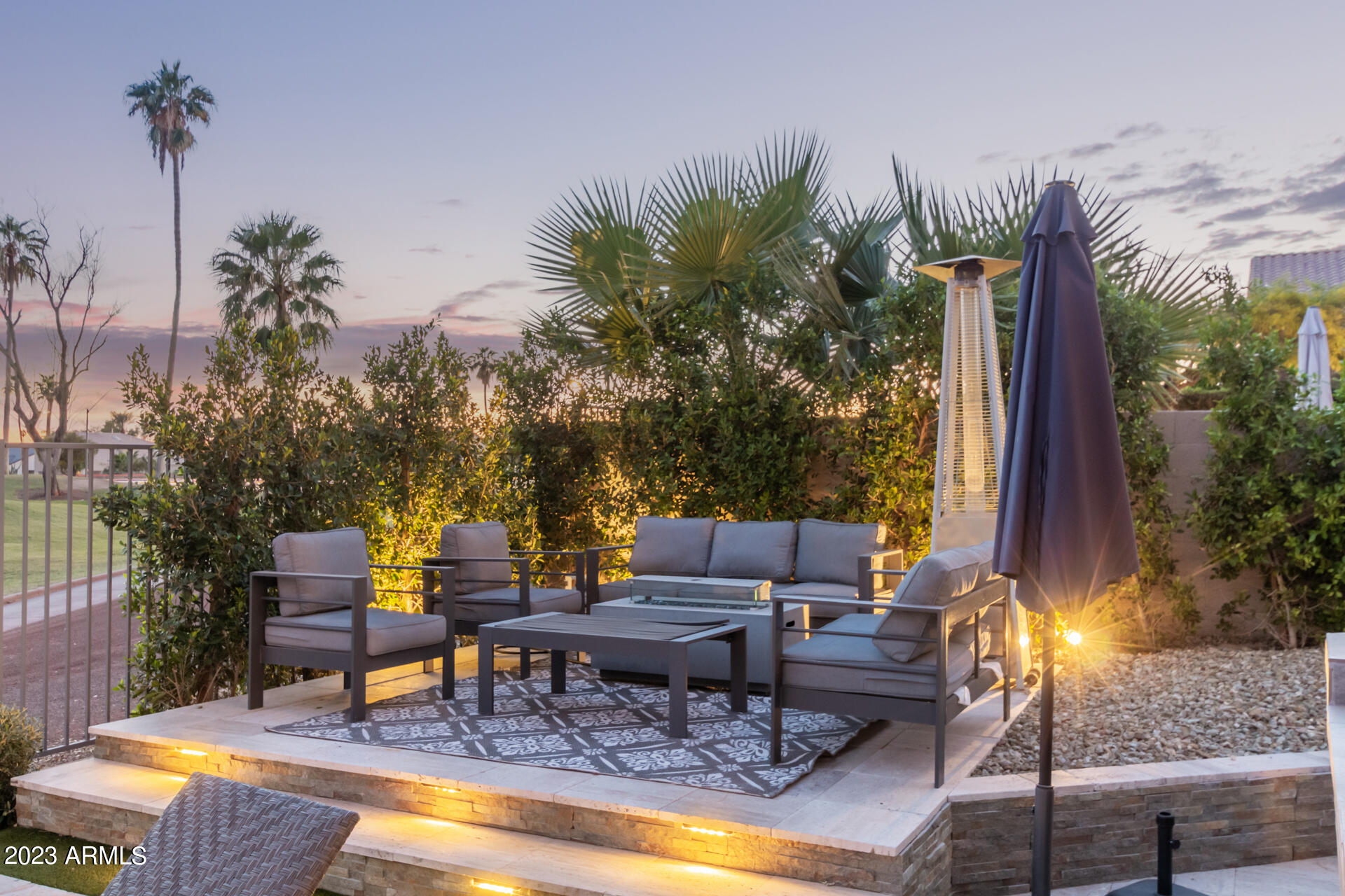 5867 W ABRAHAM Lane