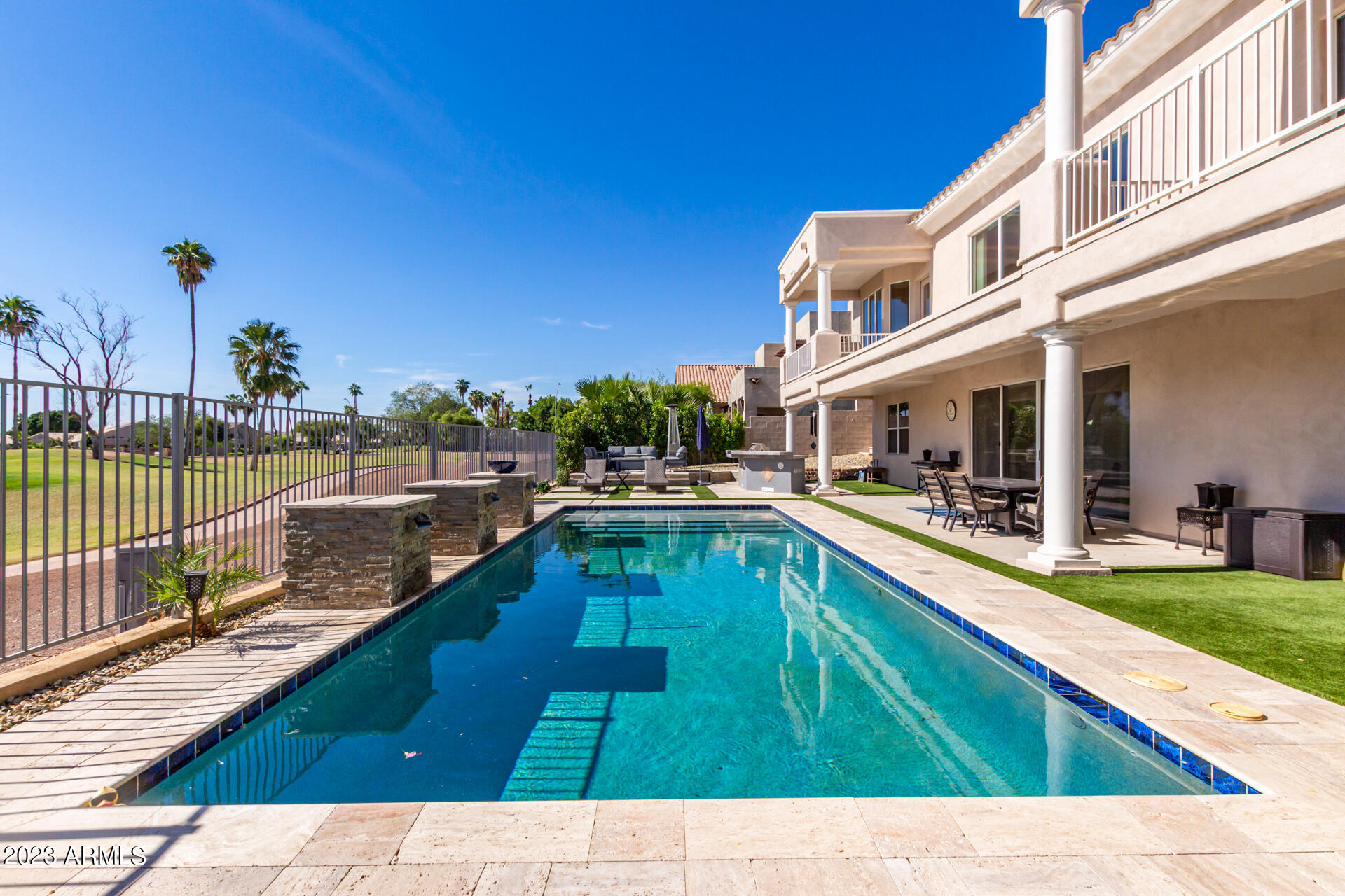 5867 W ABRAHAM Lane