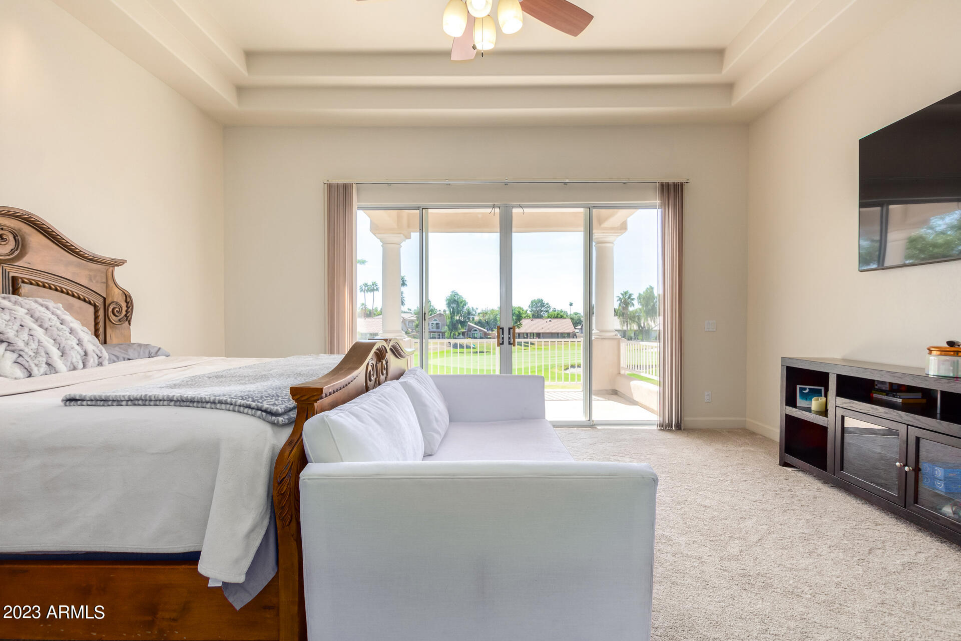 5867 W ABRAHAM Lane
