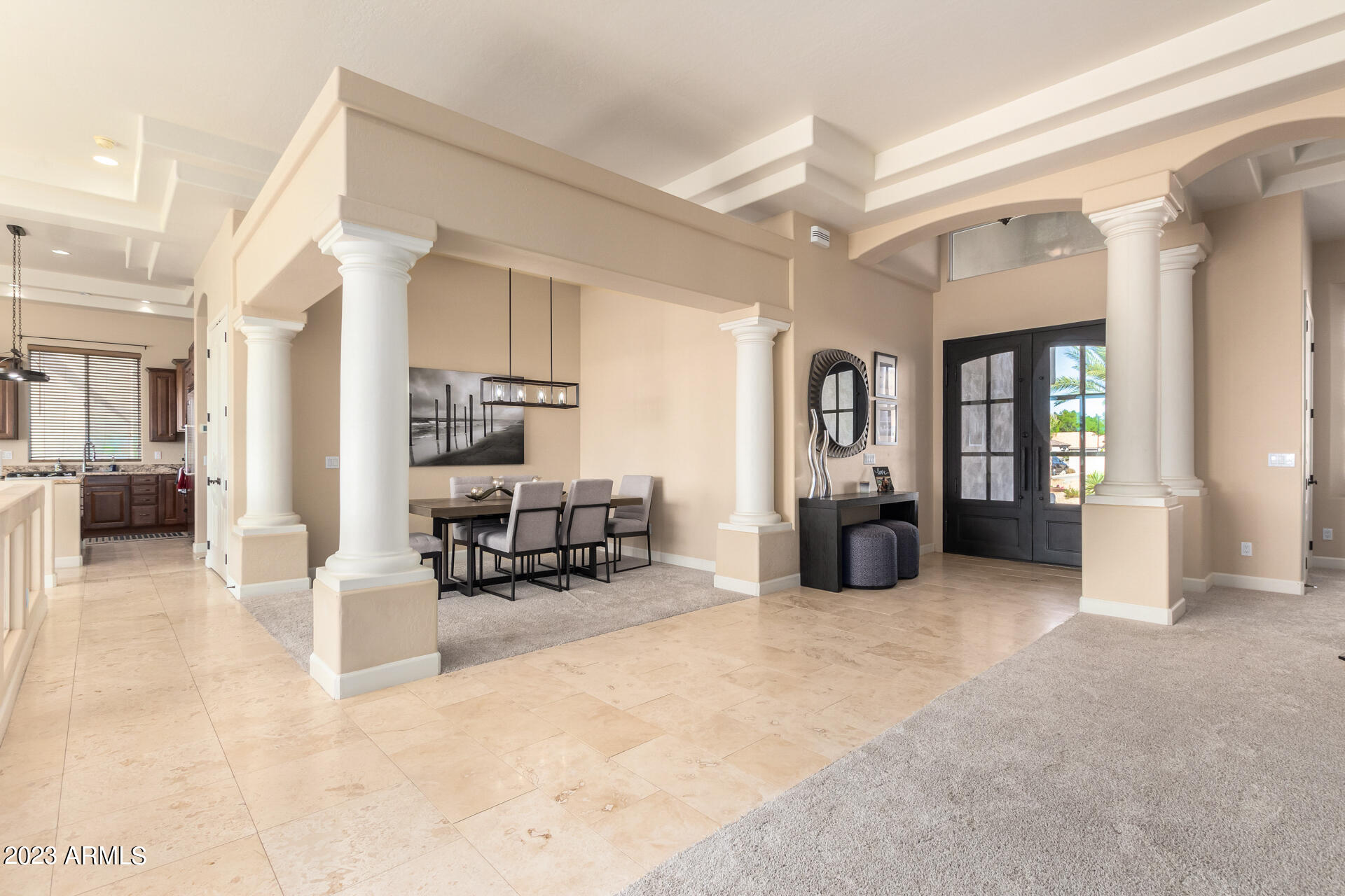 5867 W ABRAHAM Lane