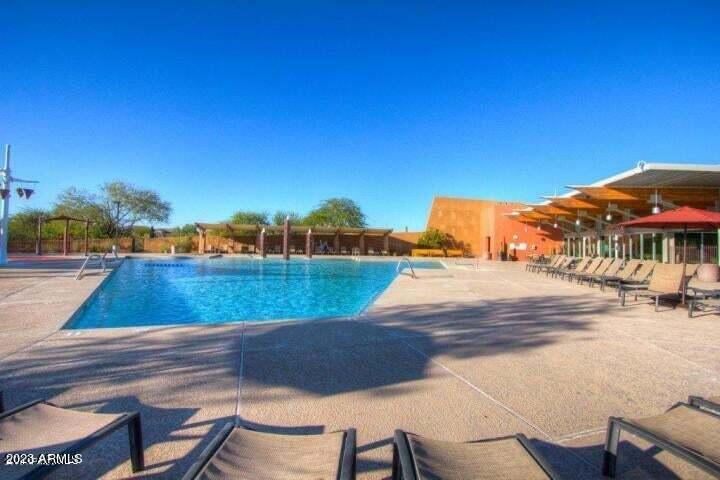 3723 E ZACHARY Drive