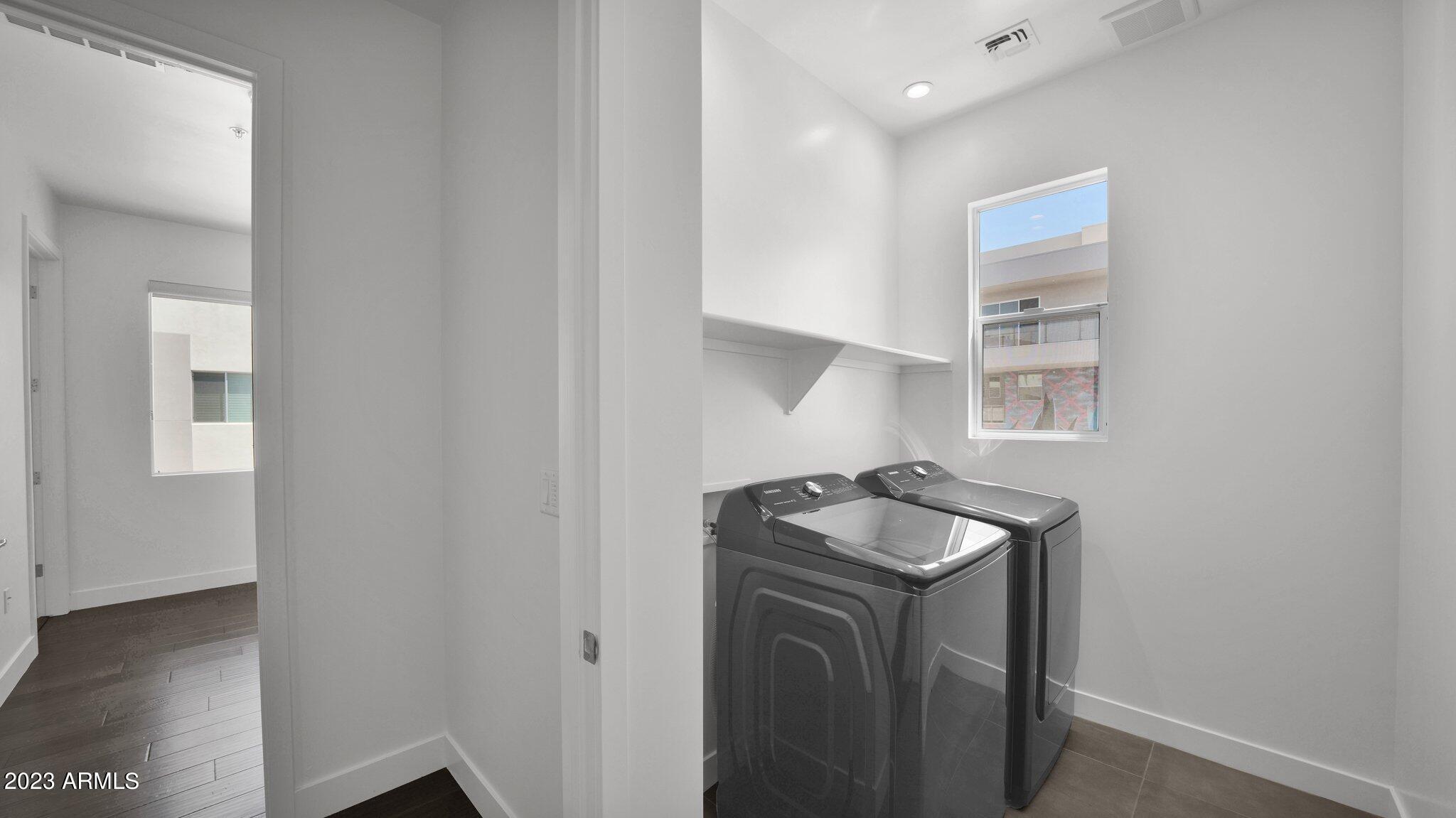 16510 N 92ND Street, 1007