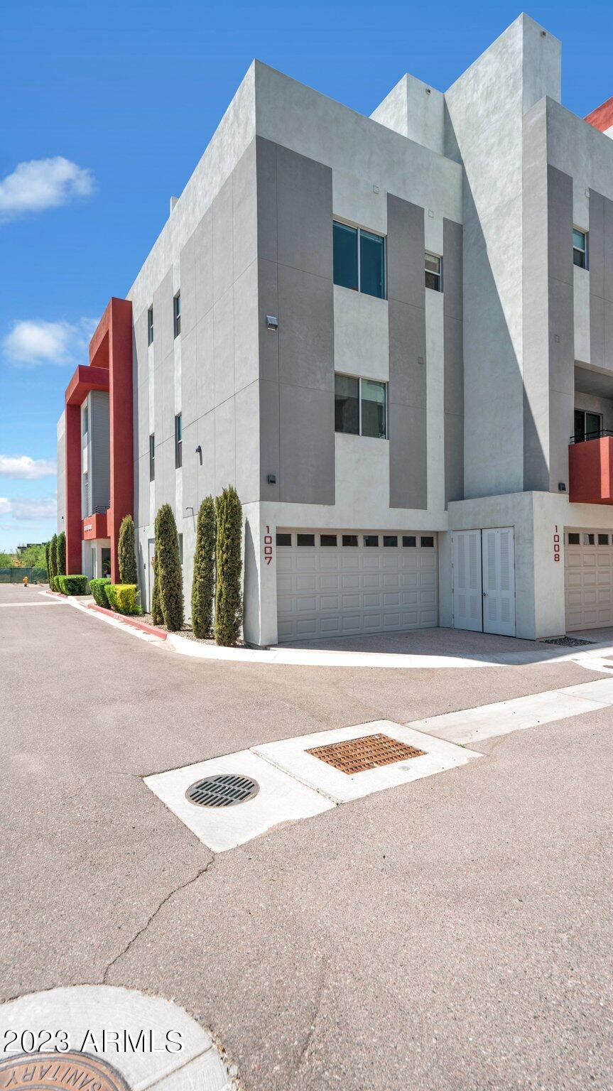 16510 N 92ND Street, 1007
