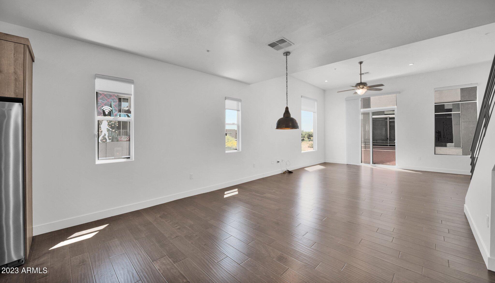 16510 N 92ND Street, 1007