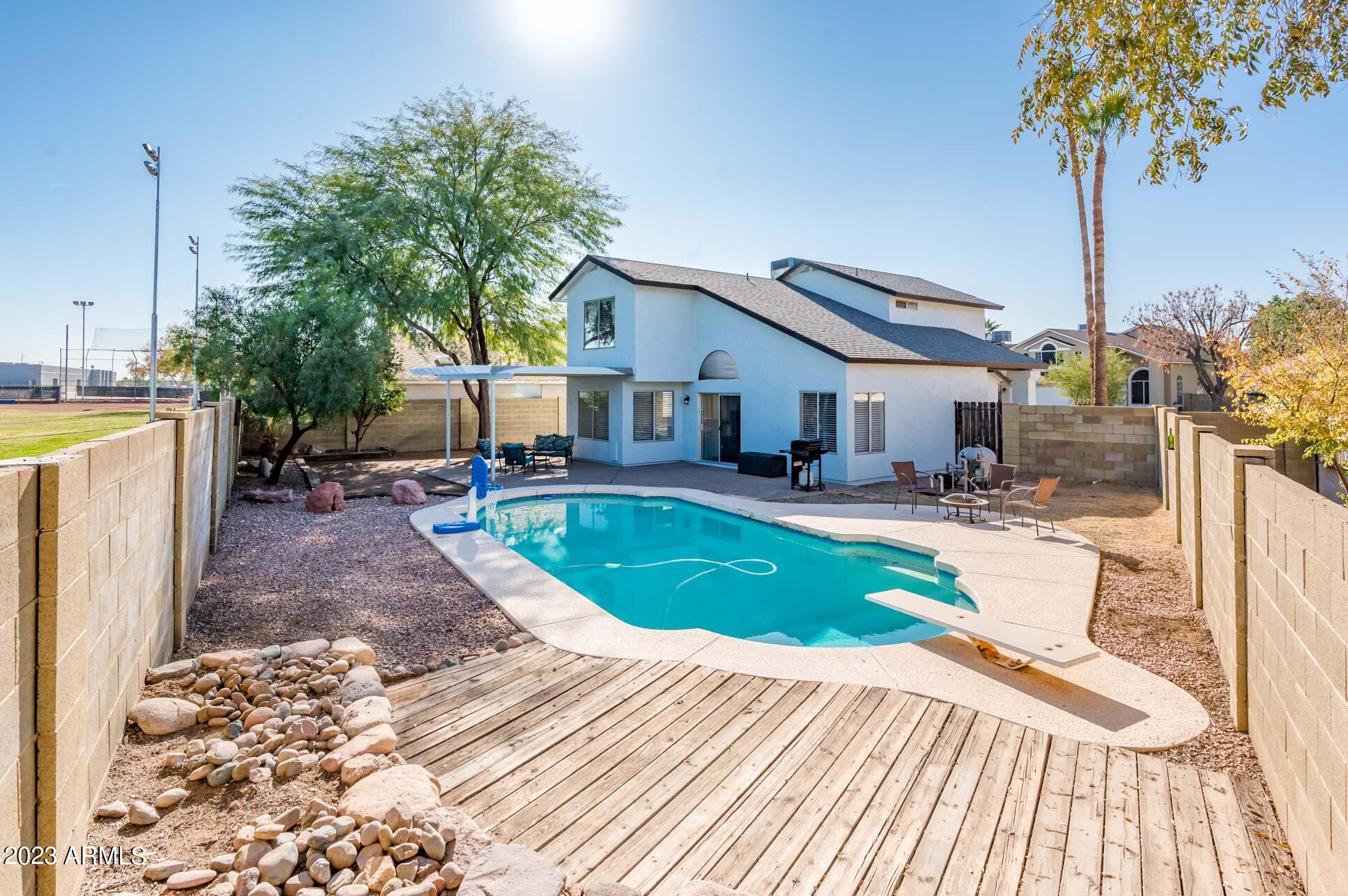20013 N 36th Drive
