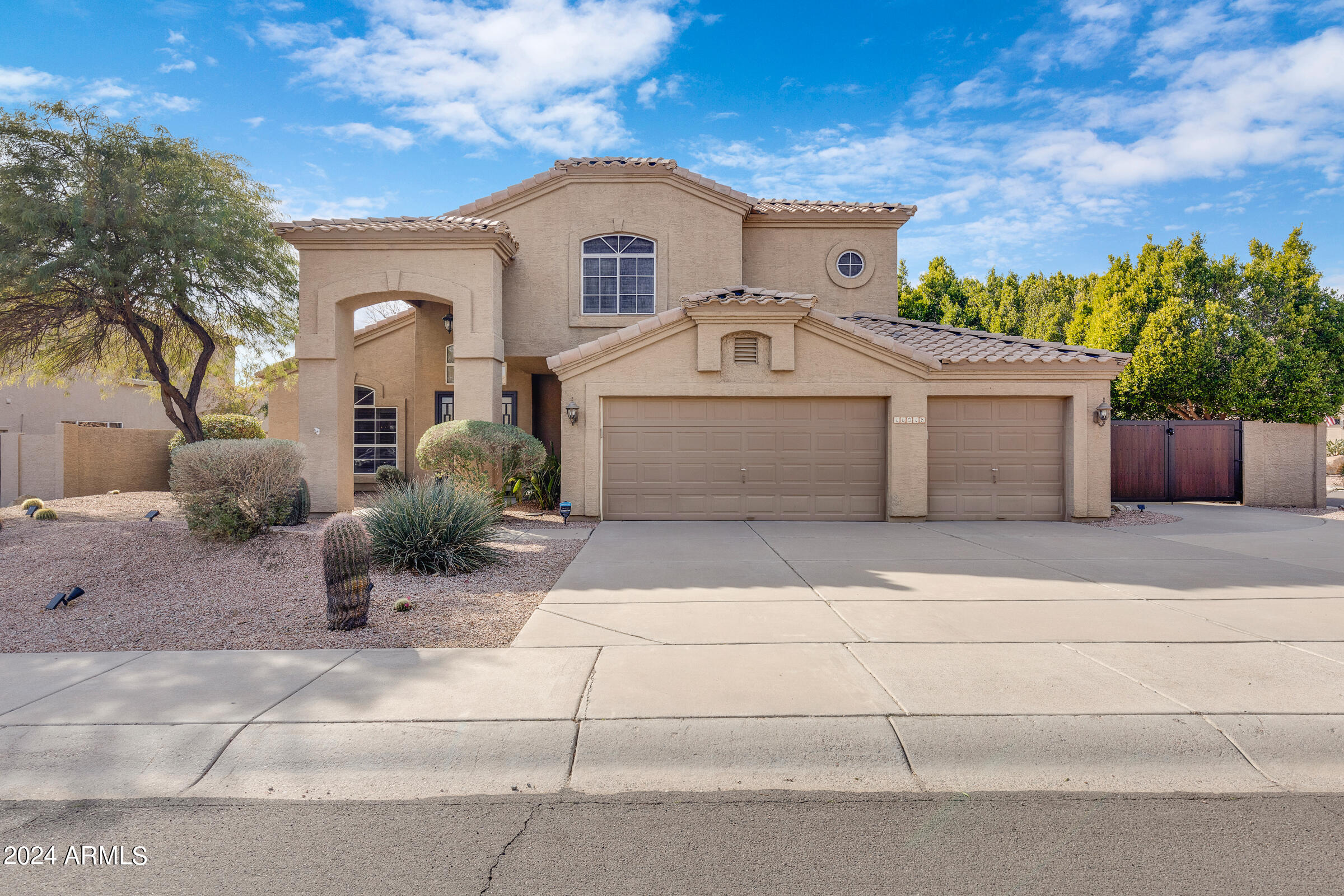 16018 S 7TH Drive