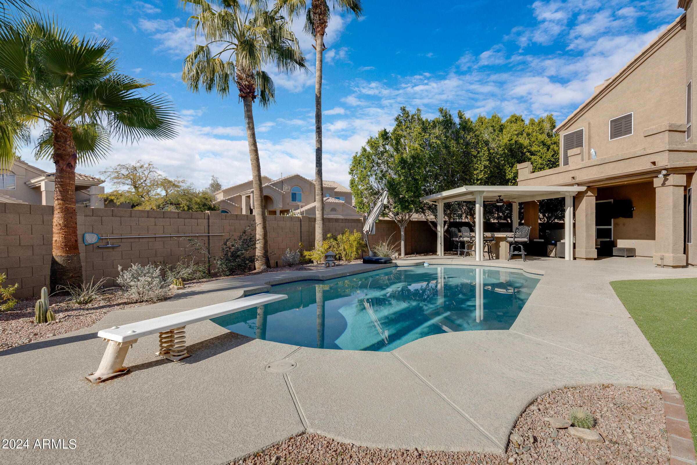 16018 S 7TH Drive