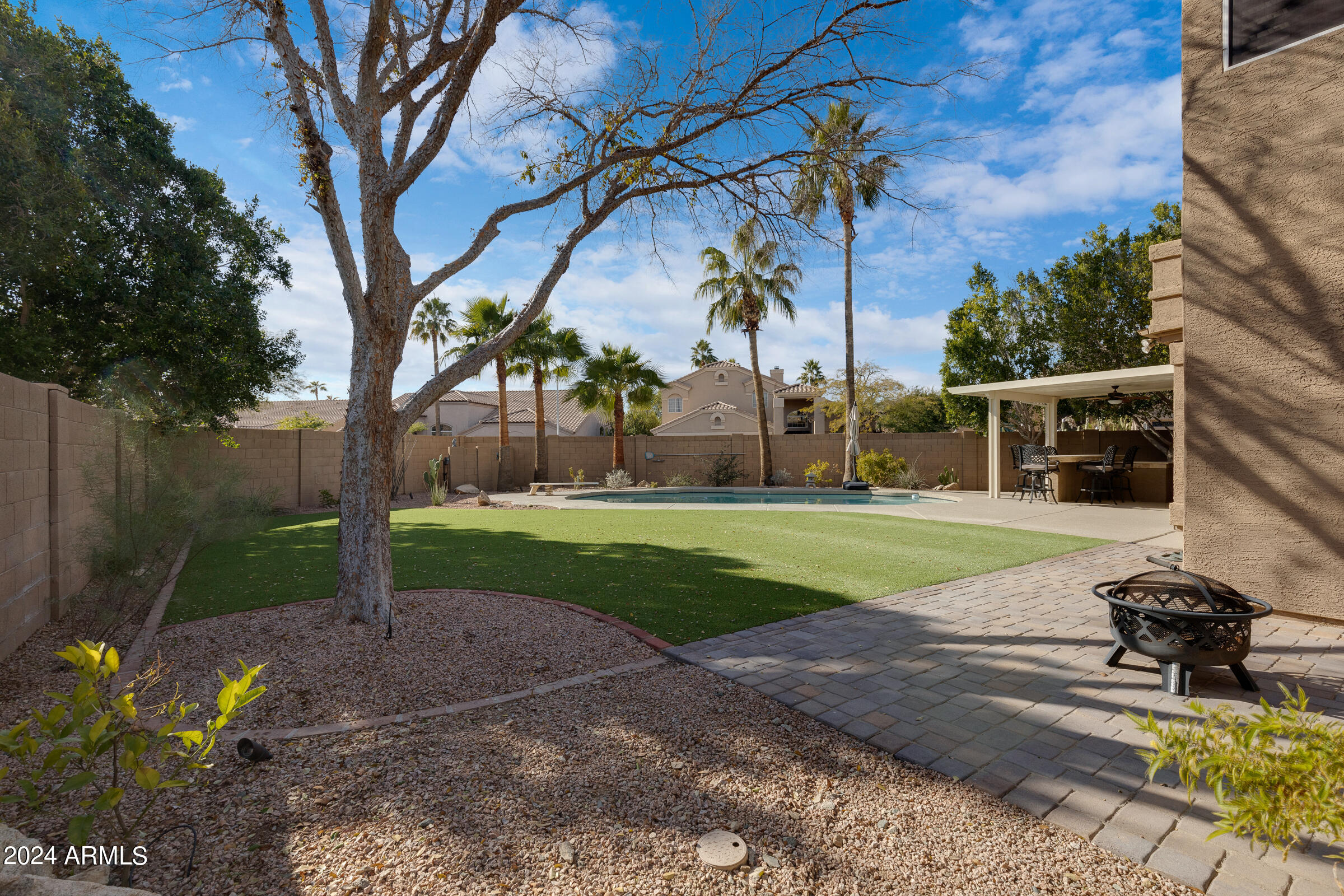 16018 S 7TH Drive