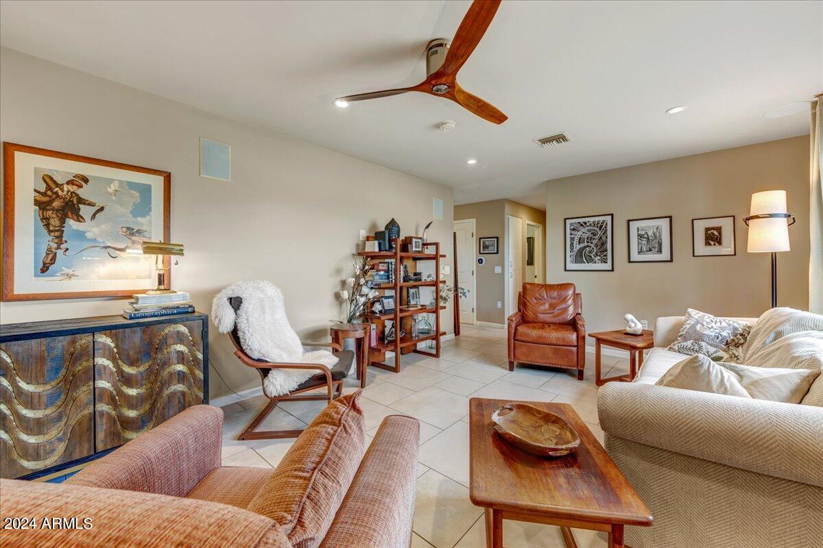 501 E MANHATTON Drive