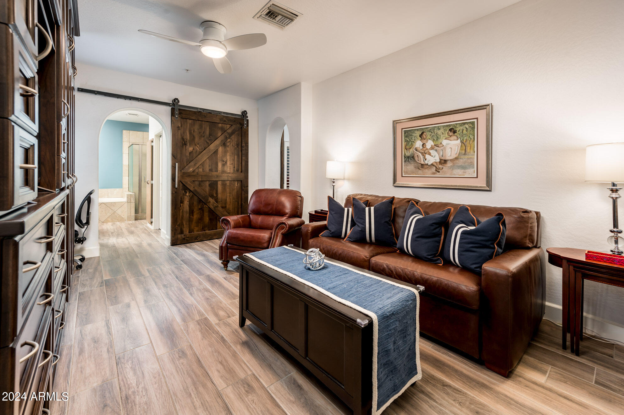 3935 E ROUGH RIDER Road 1007