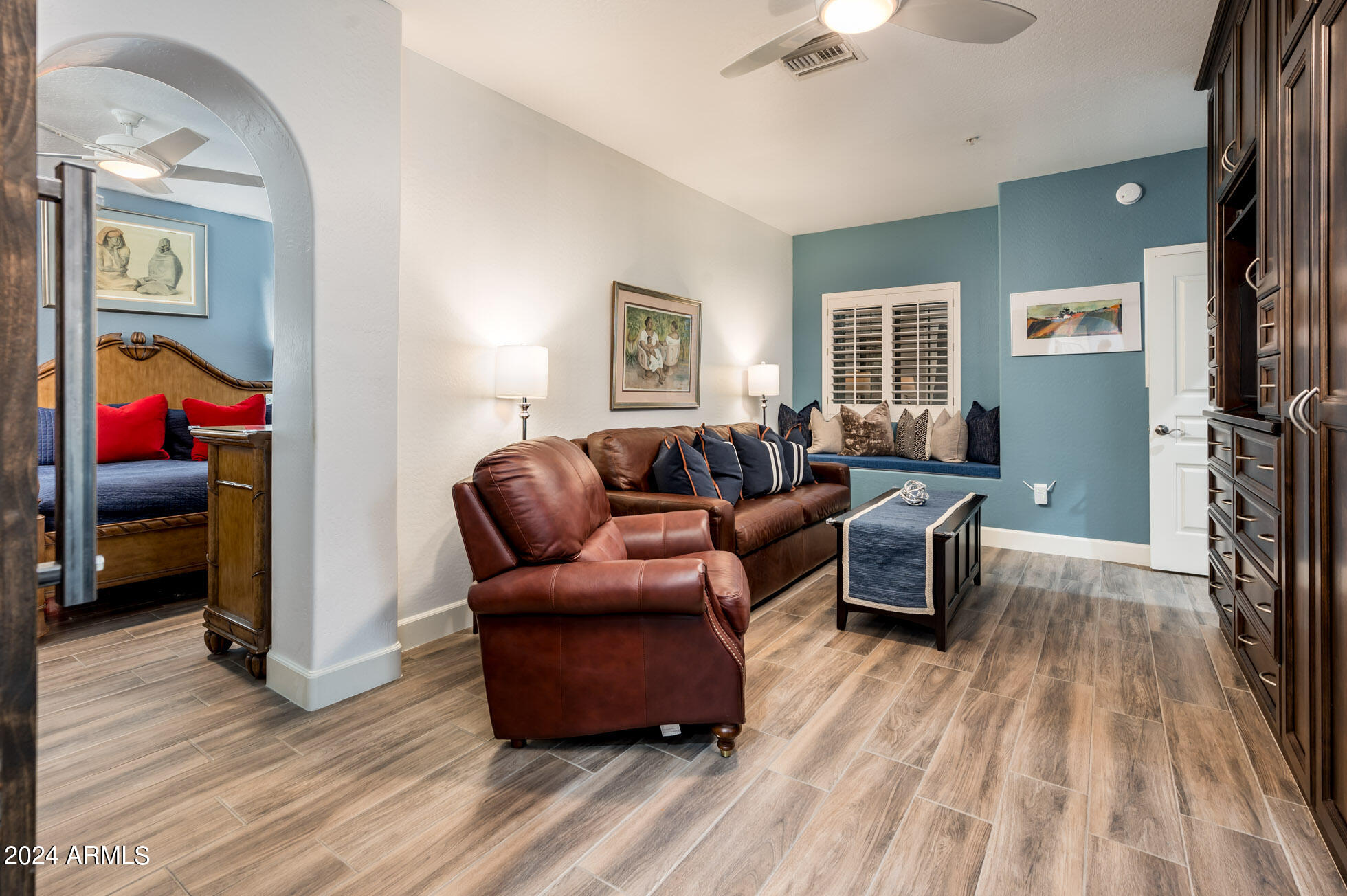 3935 E ROUGH RIDER Road 1007