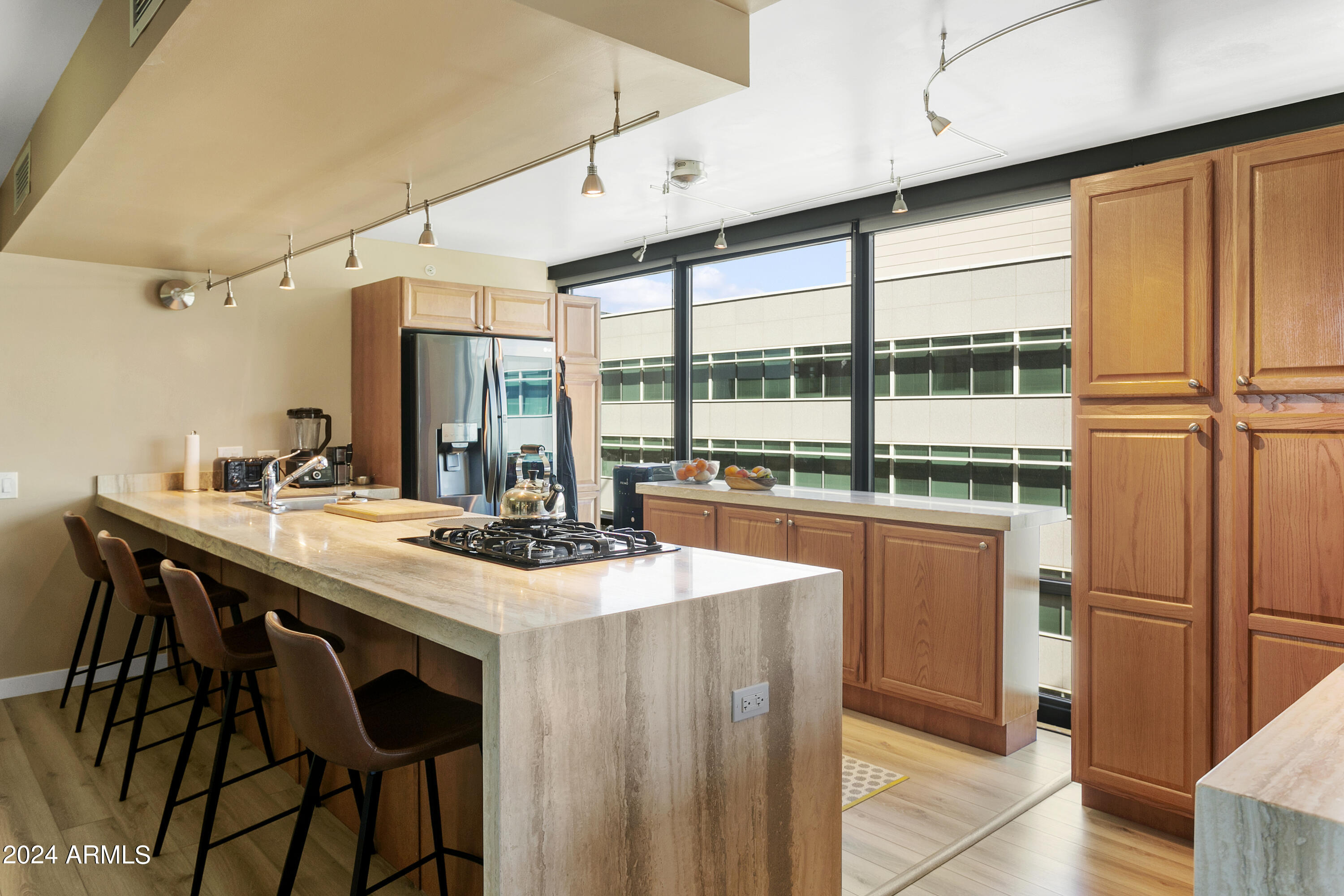 4808 N 24TH Street, 1021
