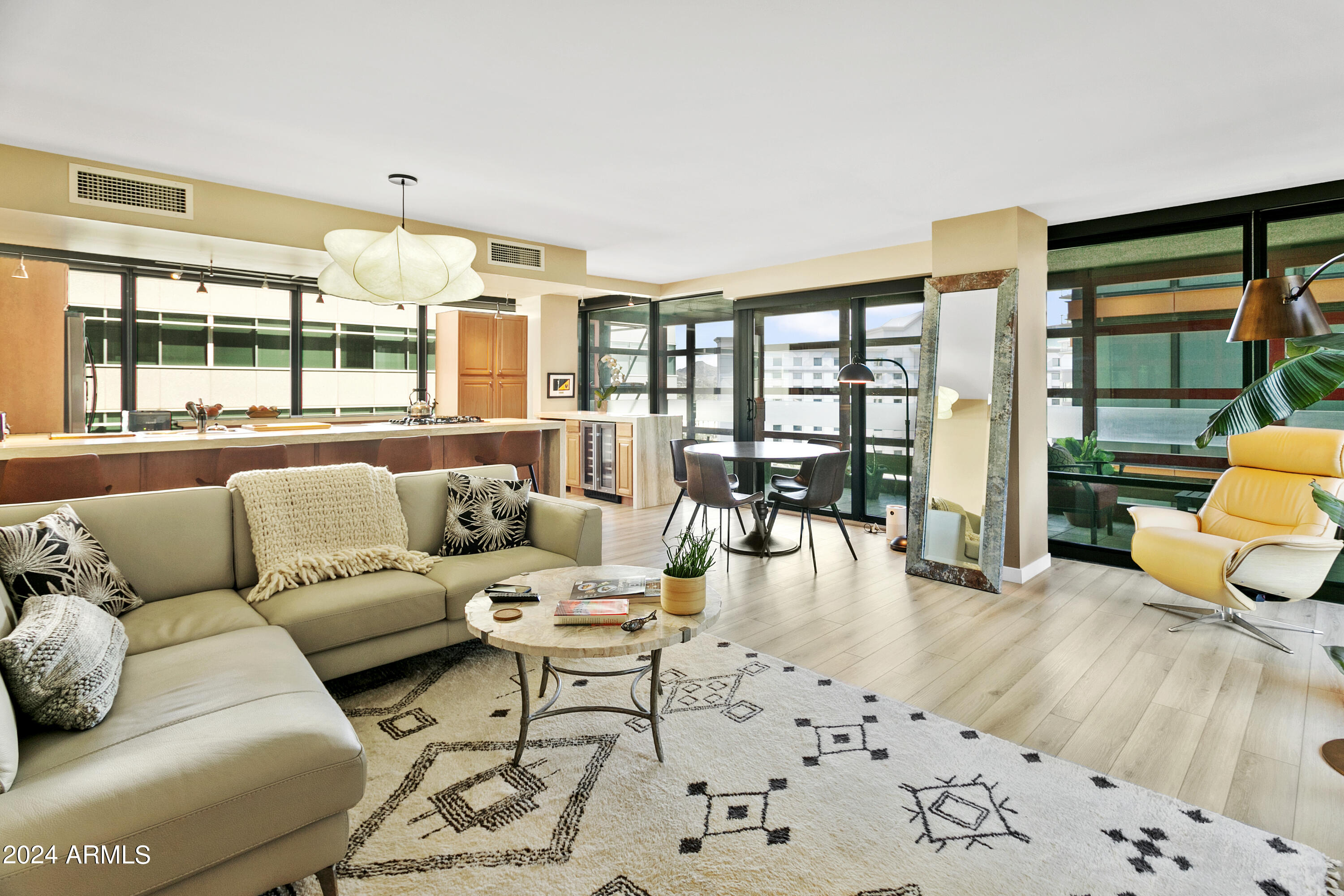 4808 N 24TH Street, 1021