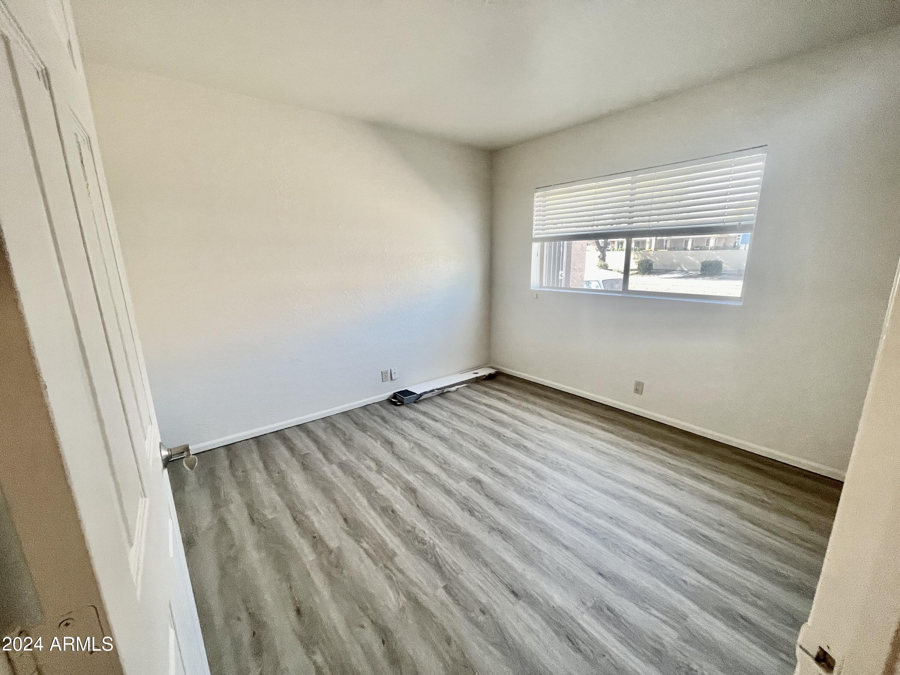 18243 N 40TH Place, 3