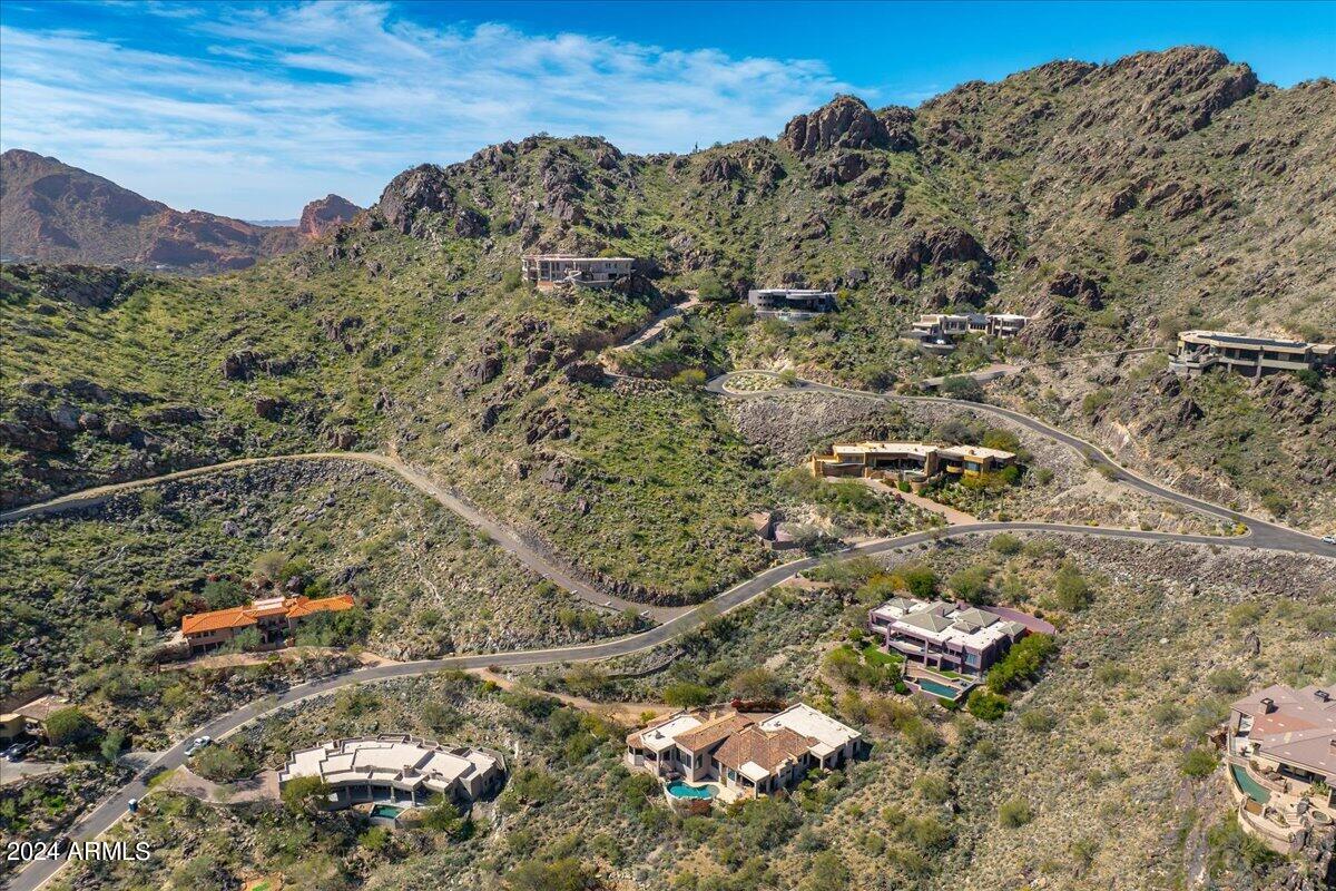 5687 E Cheney Drive, 5