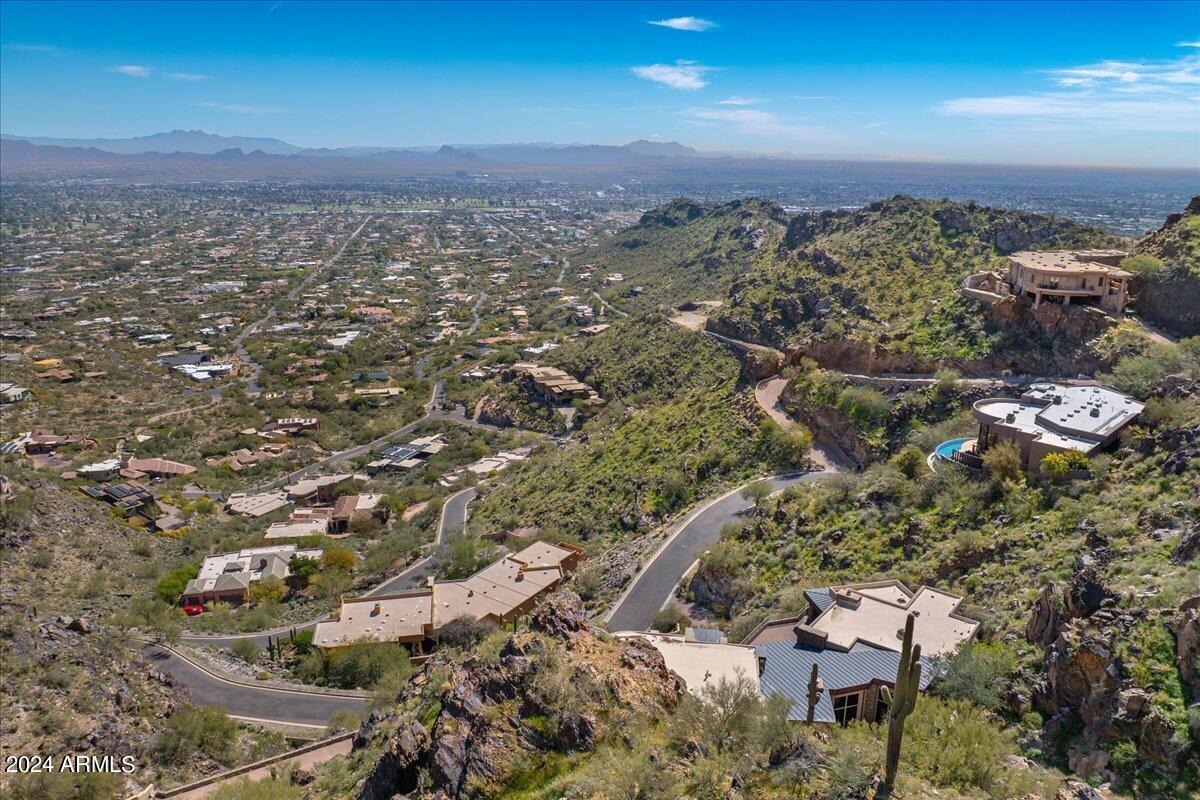 5687 E Cheney Drive, 5