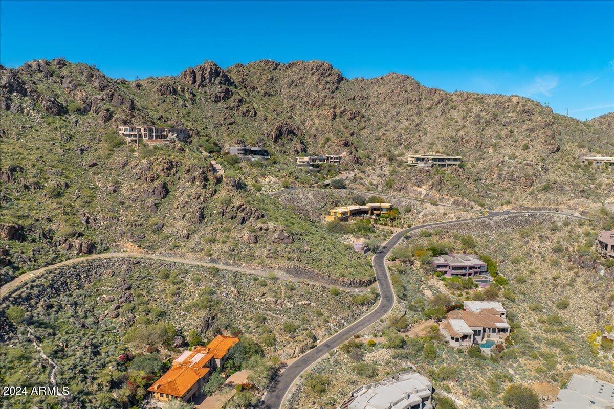 5687 E Cheney Drive, 5