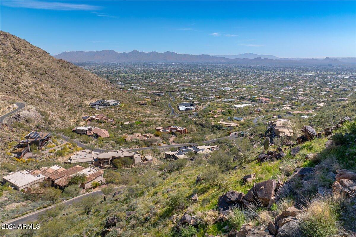 5687 E Cheney Drive, 5