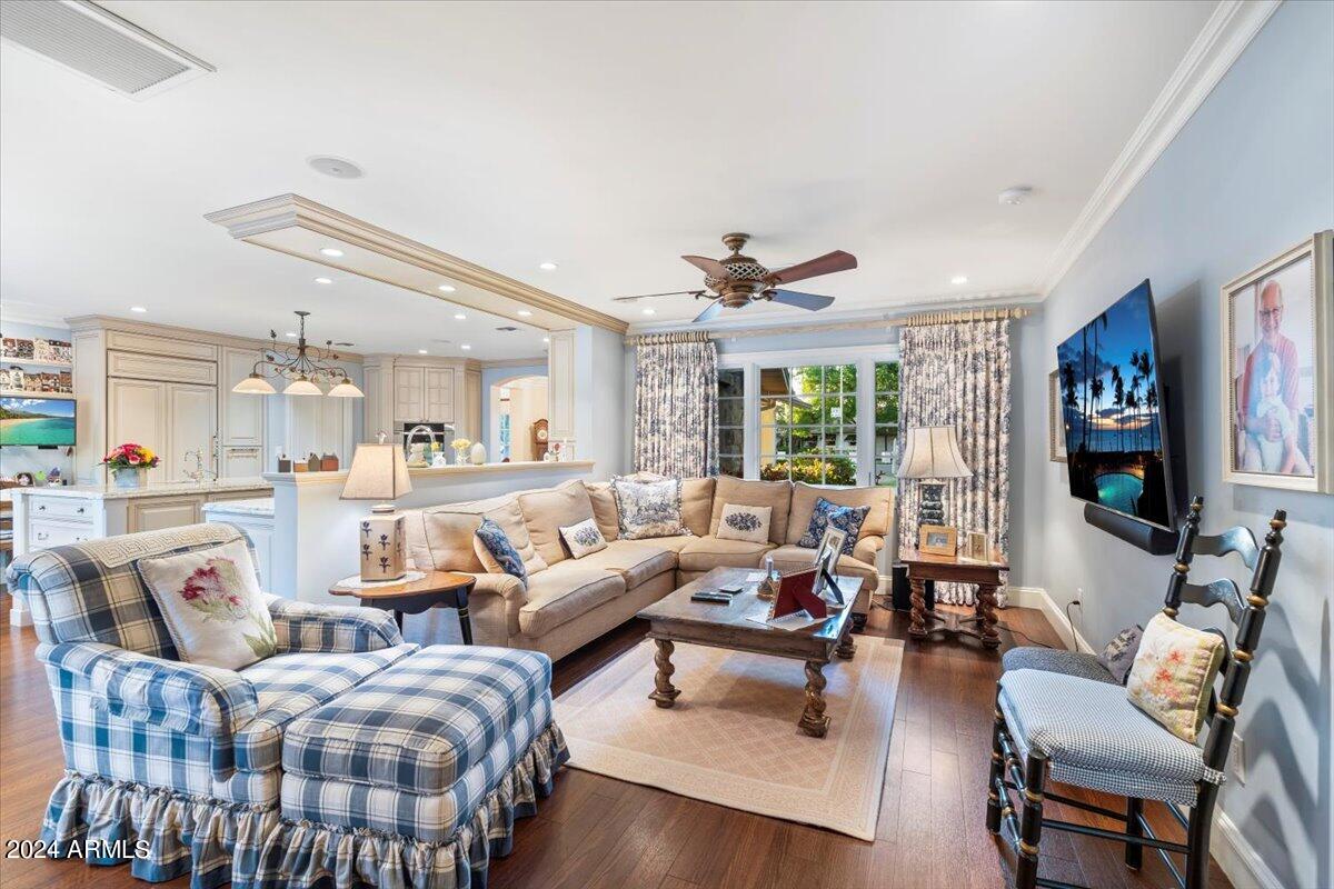 301 W MCLELLAN Boulevard