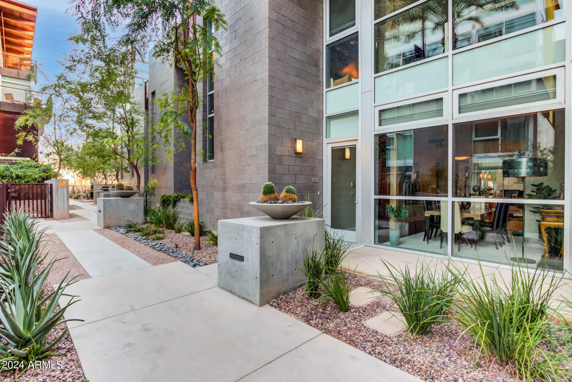 4747 N SCOTTSDALE Road Unit: C3008