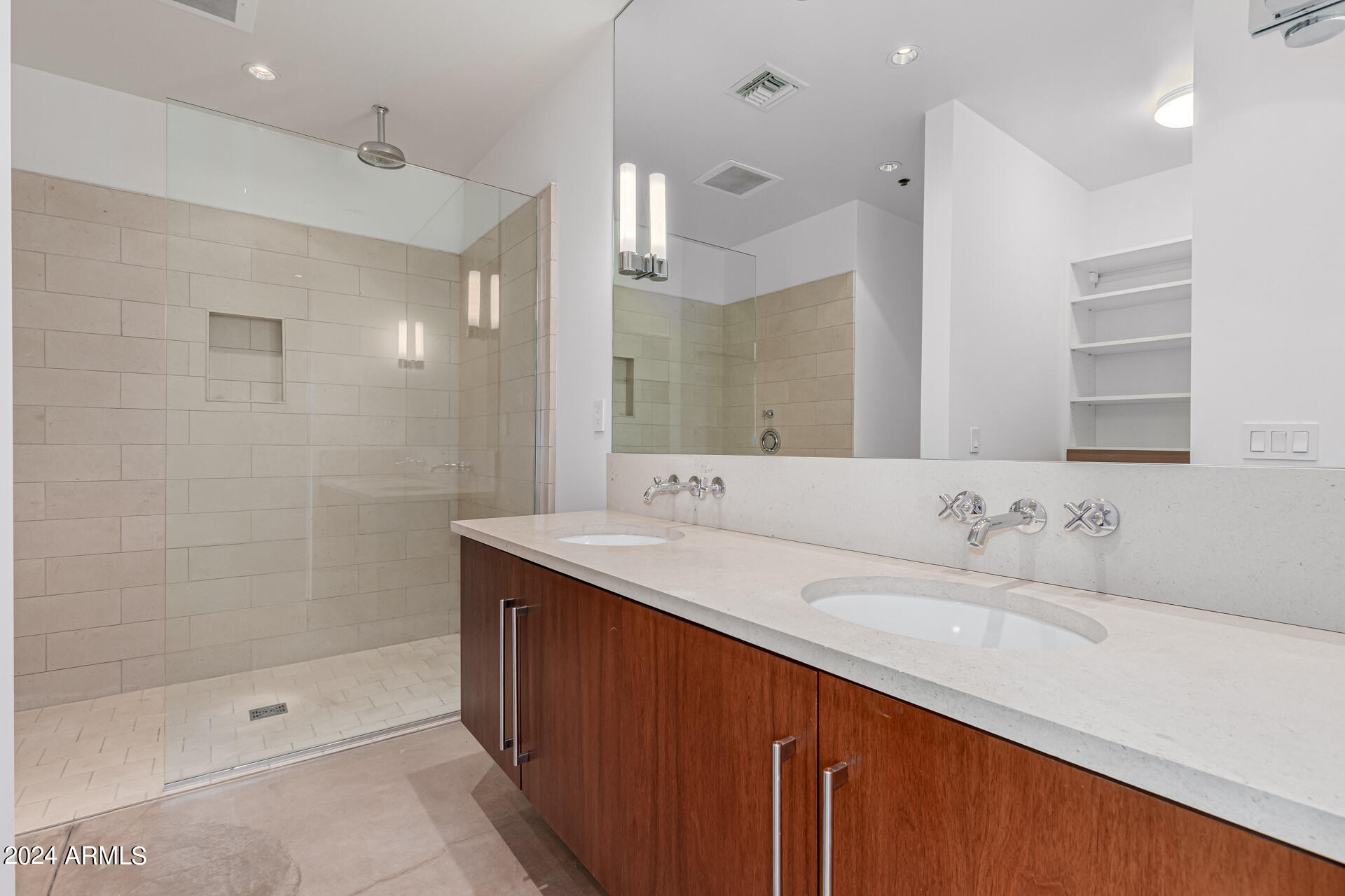 4747 N SCOTTSDALE Road Unit: C3008