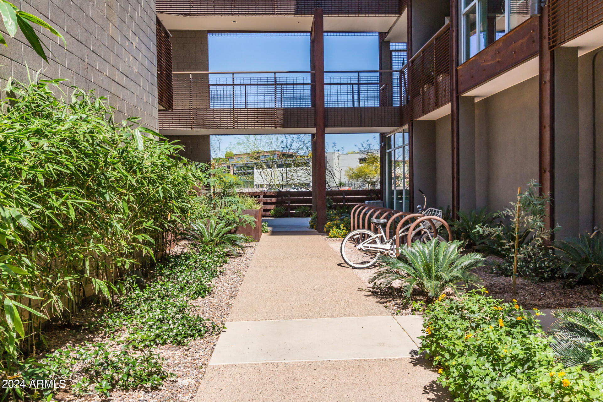 4747 N SCOTTSDALE Road Unit: C3008