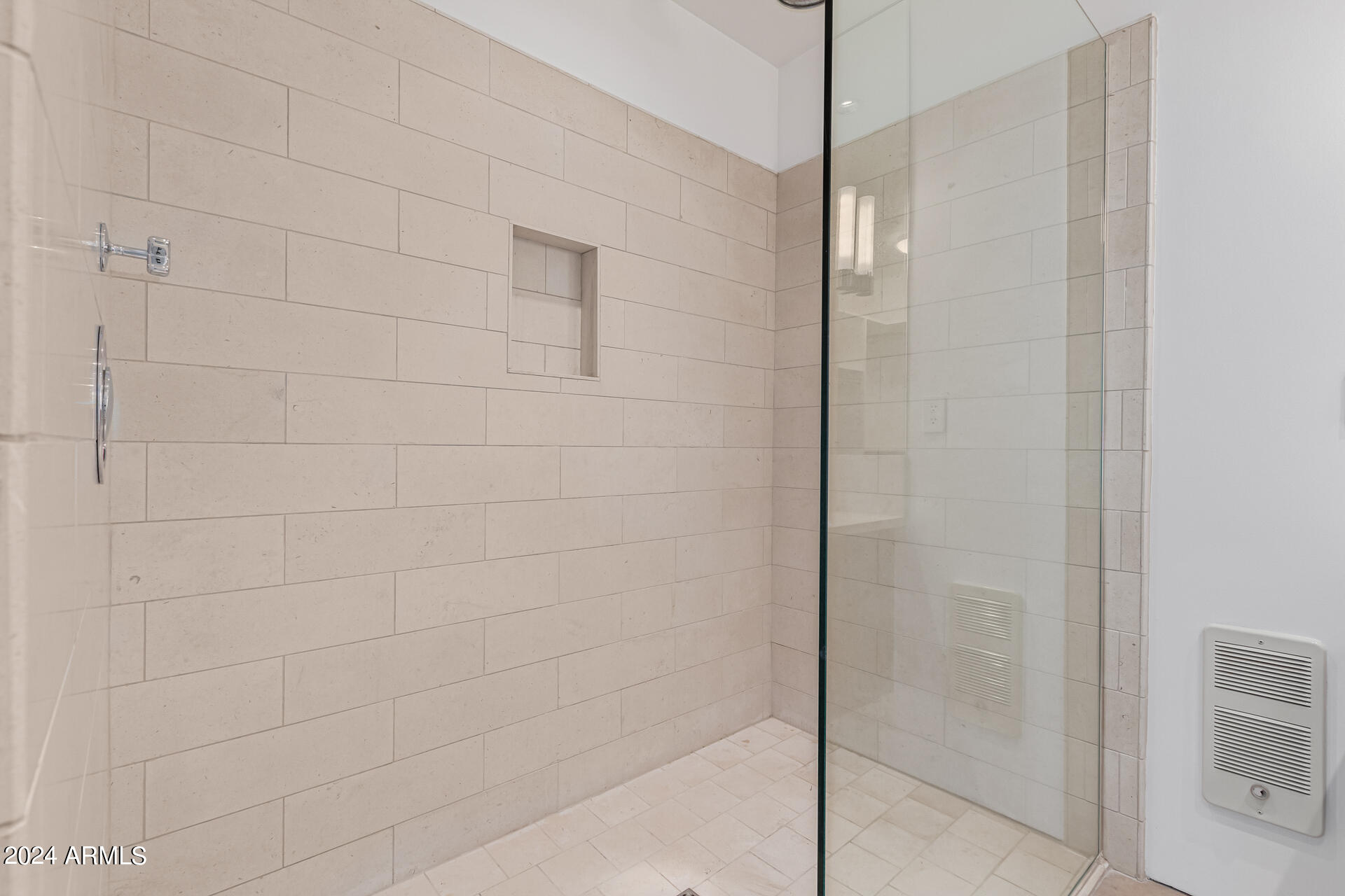 4747 N SCOTTSDALE Road Unit: C3008