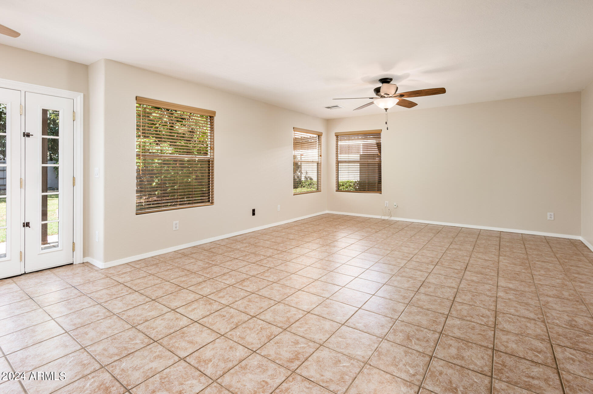 143 W HELENA Drive