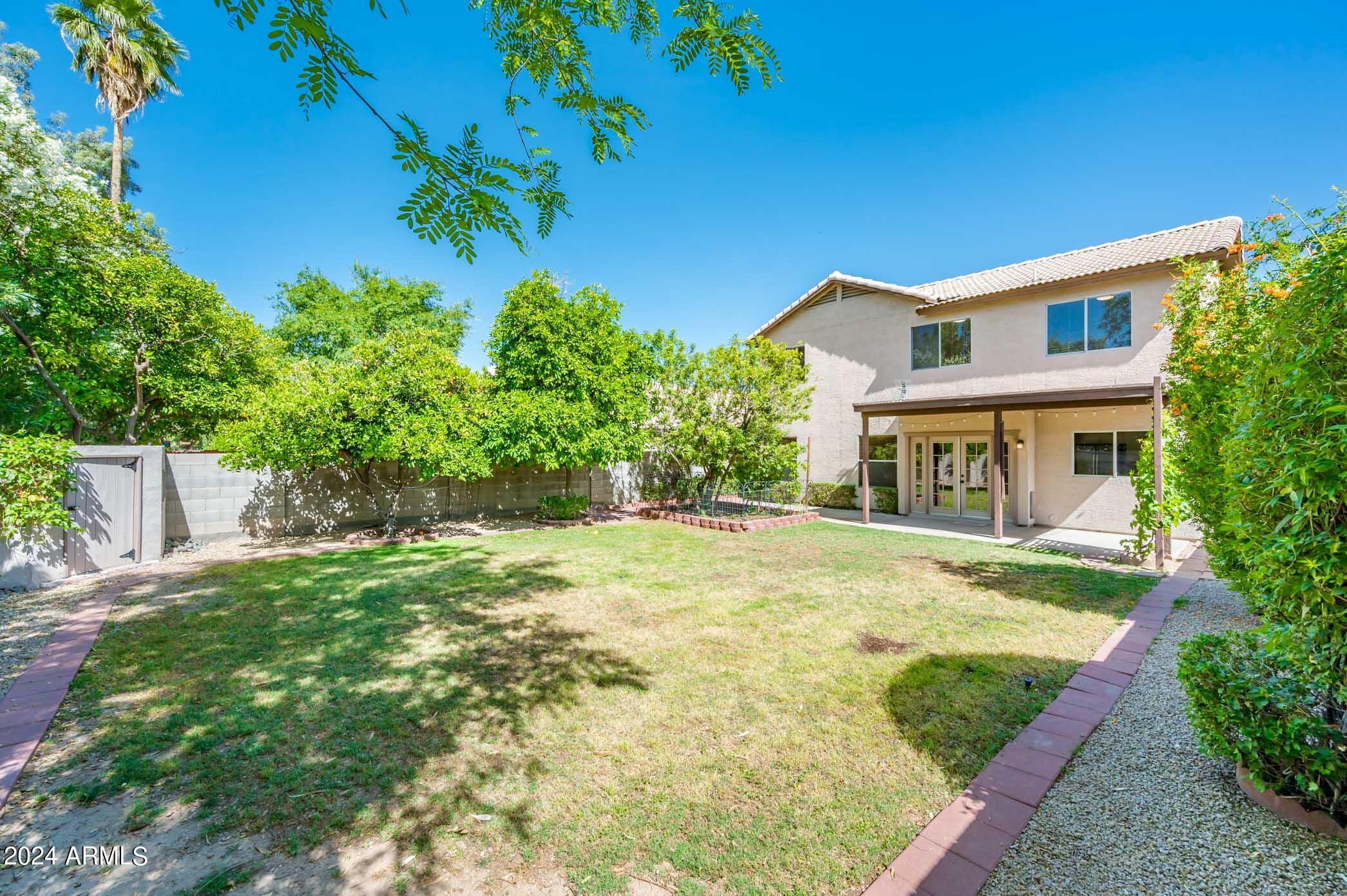143 W HELENA Drive