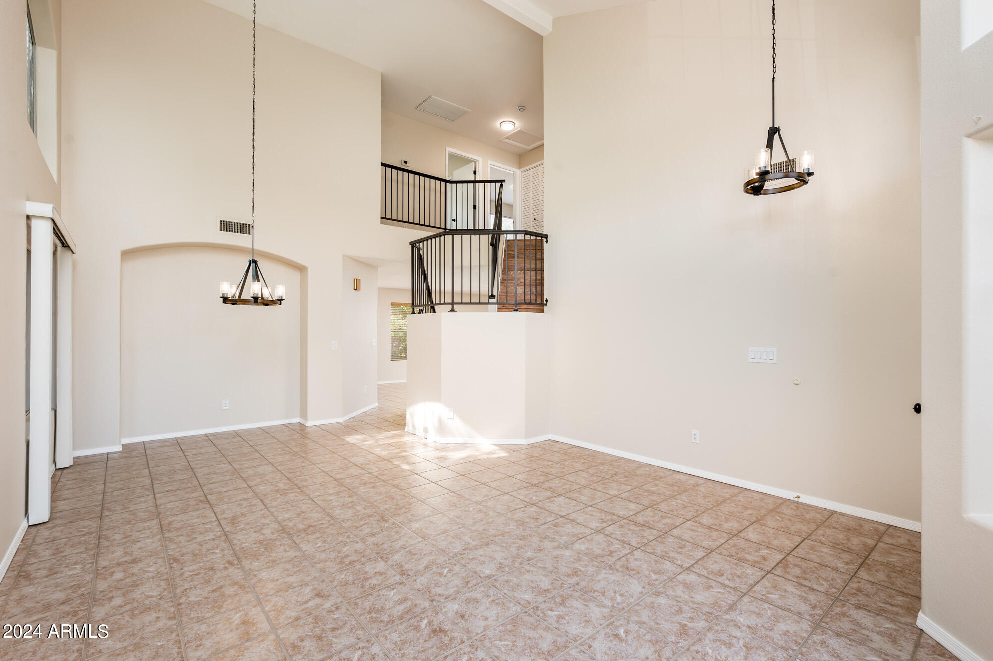 143 W HELENA Drive