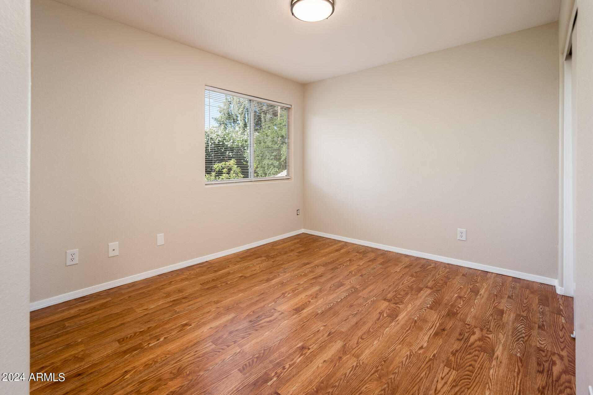 143 W HELENA Drive