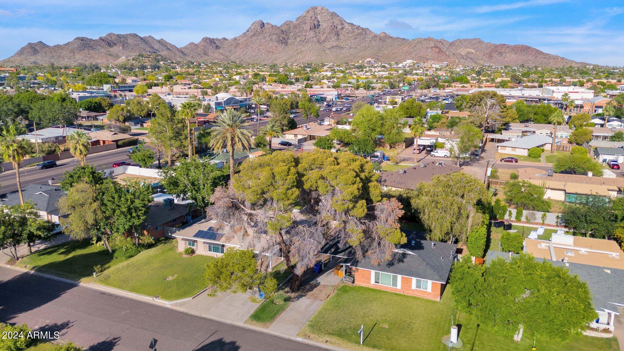6827 N 14TH Place