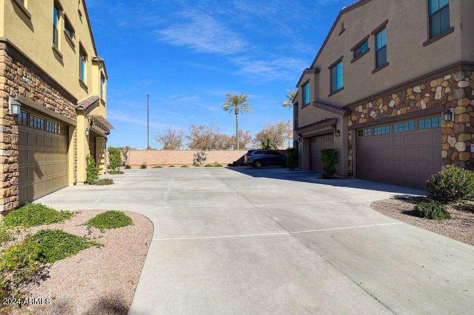 4777 S FULTON RANCH Boulevard, 2011