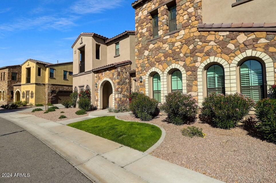 4777 S FULTON RANCH Boulevard, 2011