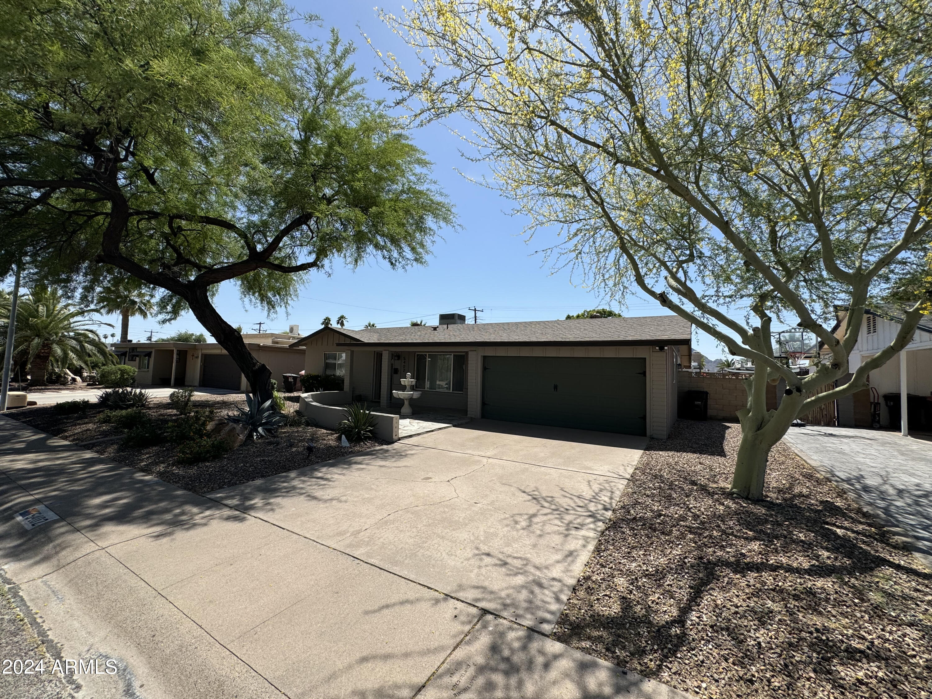 5402 N 82ND Street