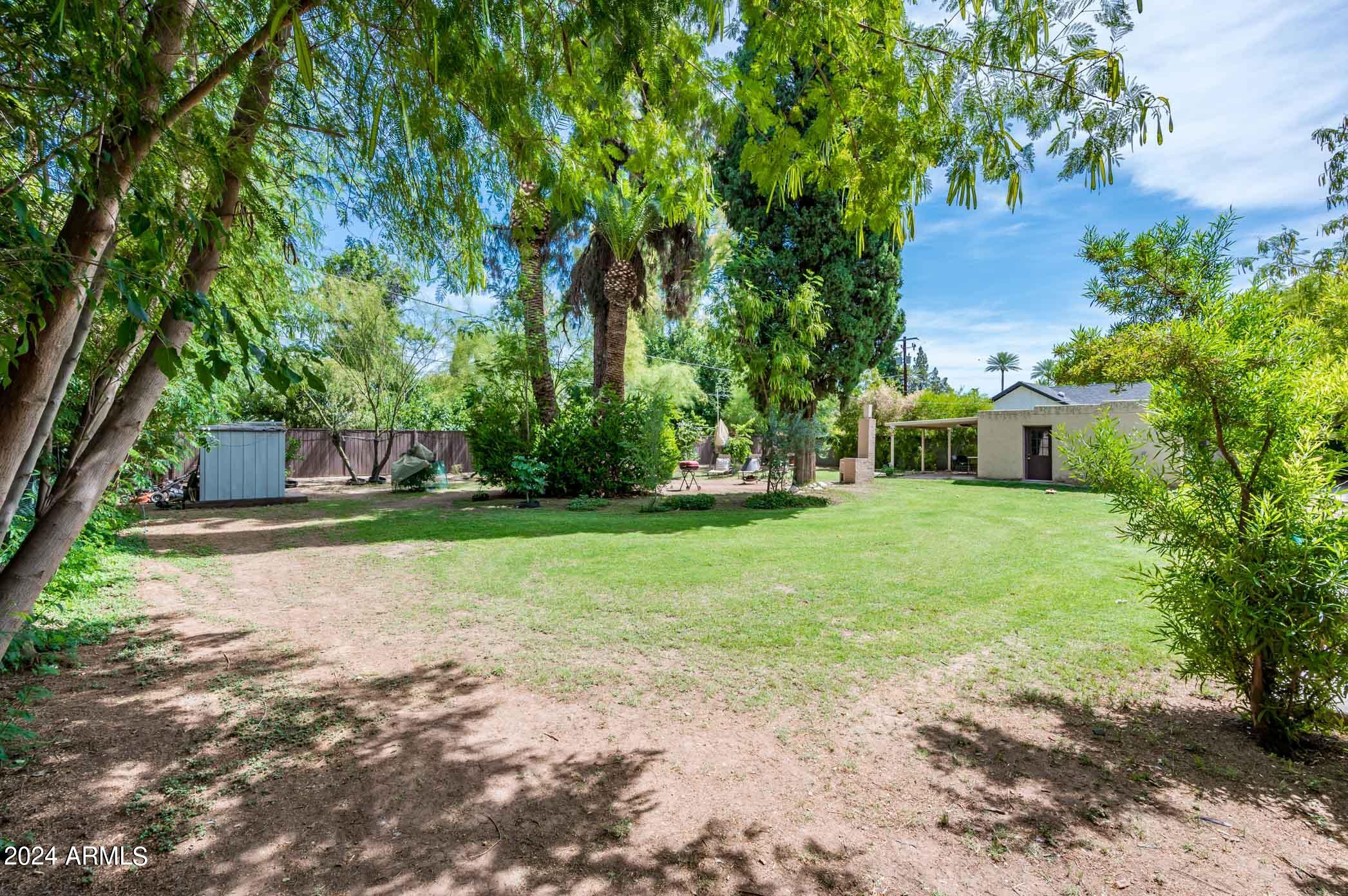 40 W MEDLOCK Drive