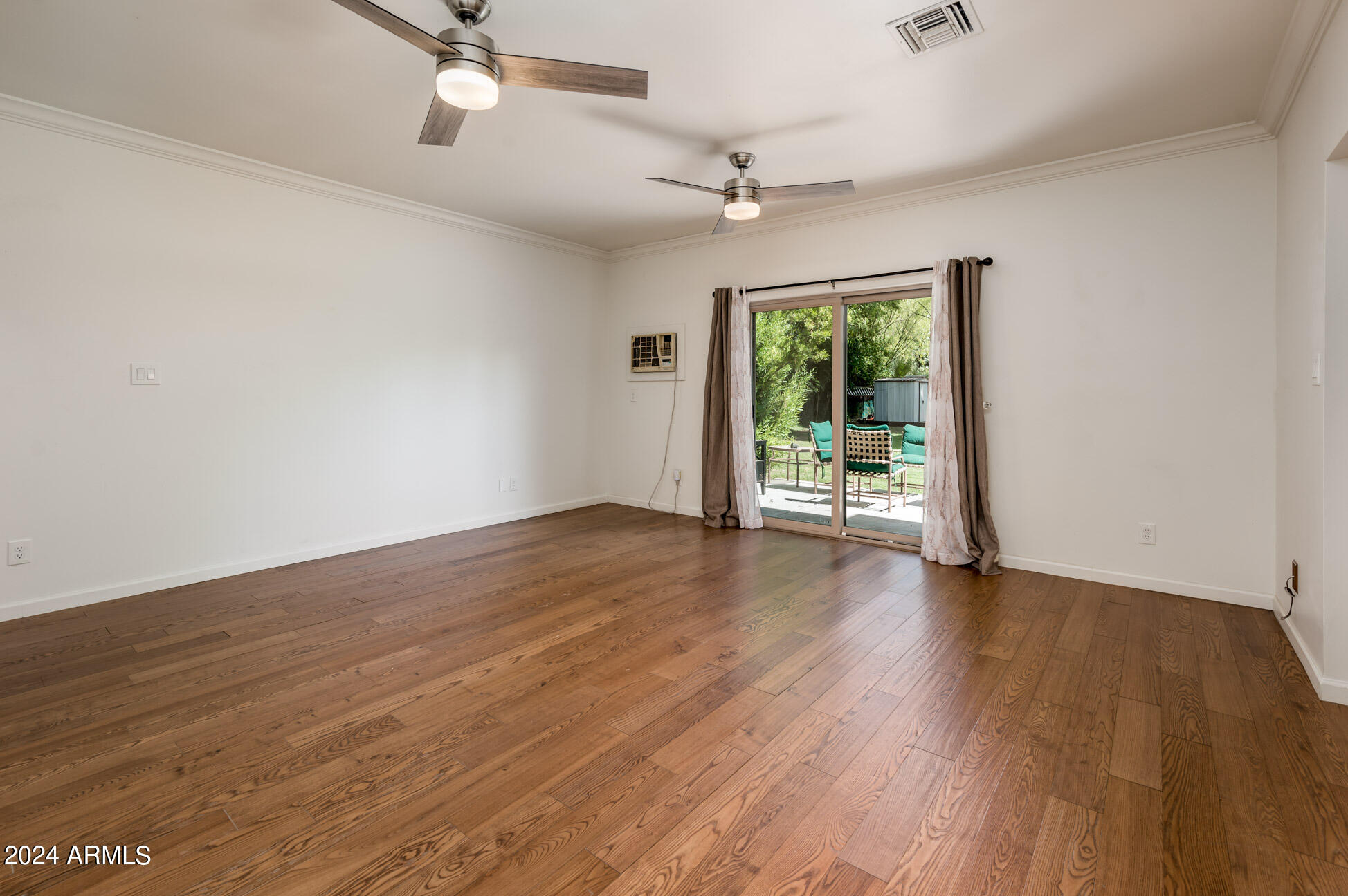 40 W MEDLOCK Drive
