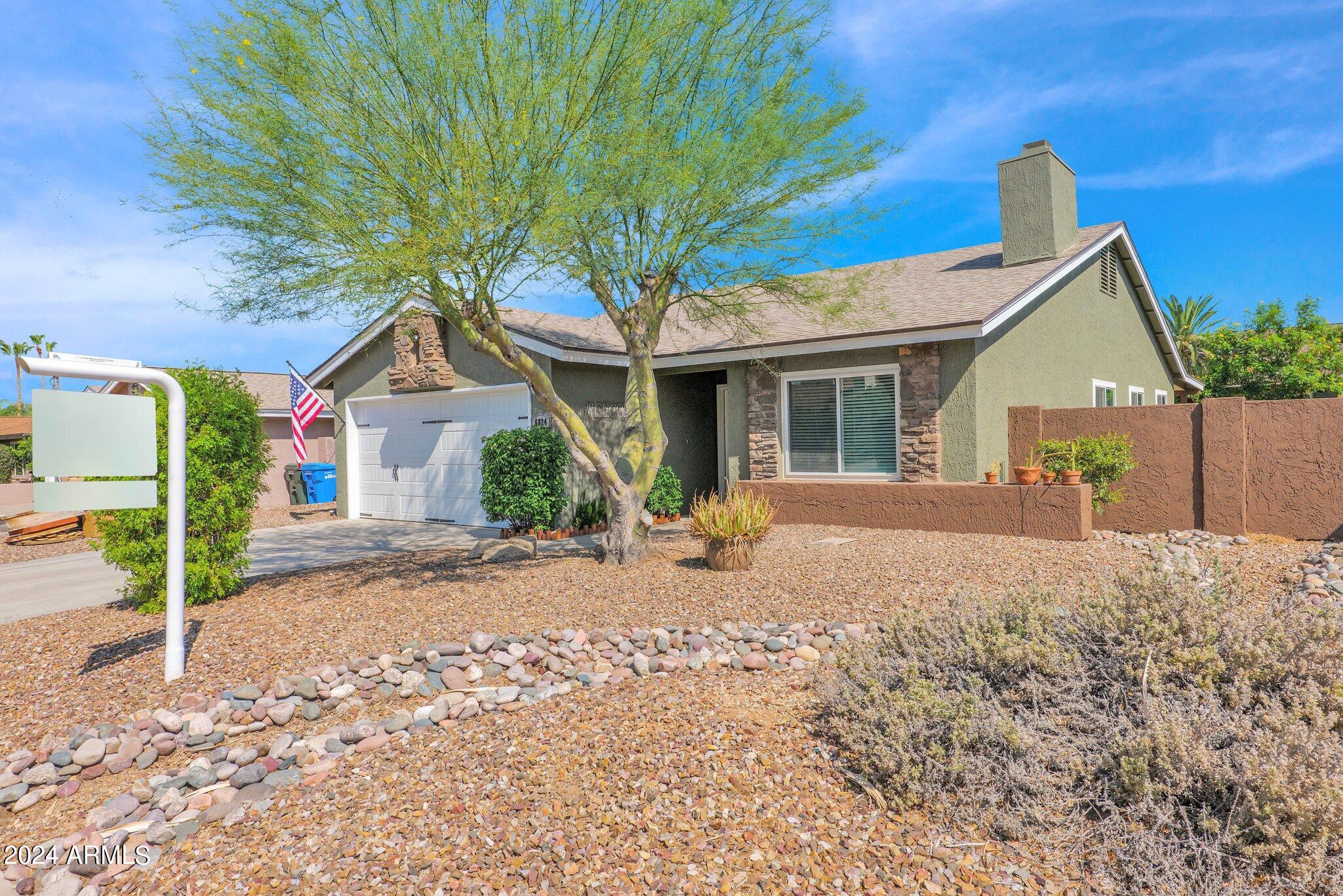 6824 E AIRE LIBRE Lane