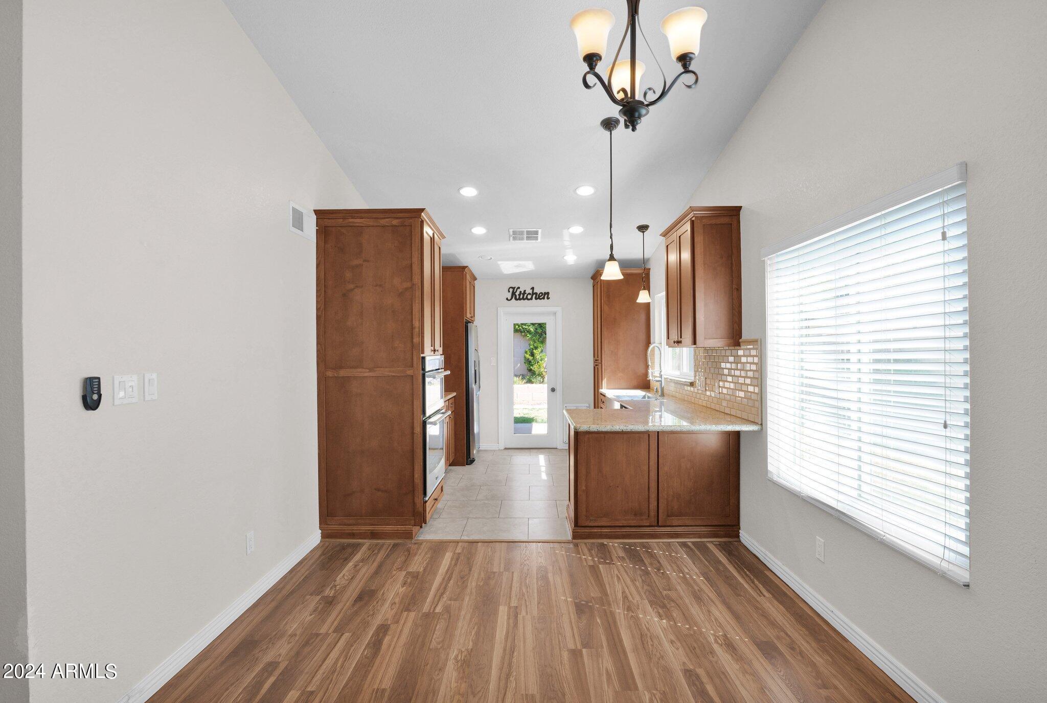 6824 E AIRE LIBRE Lane