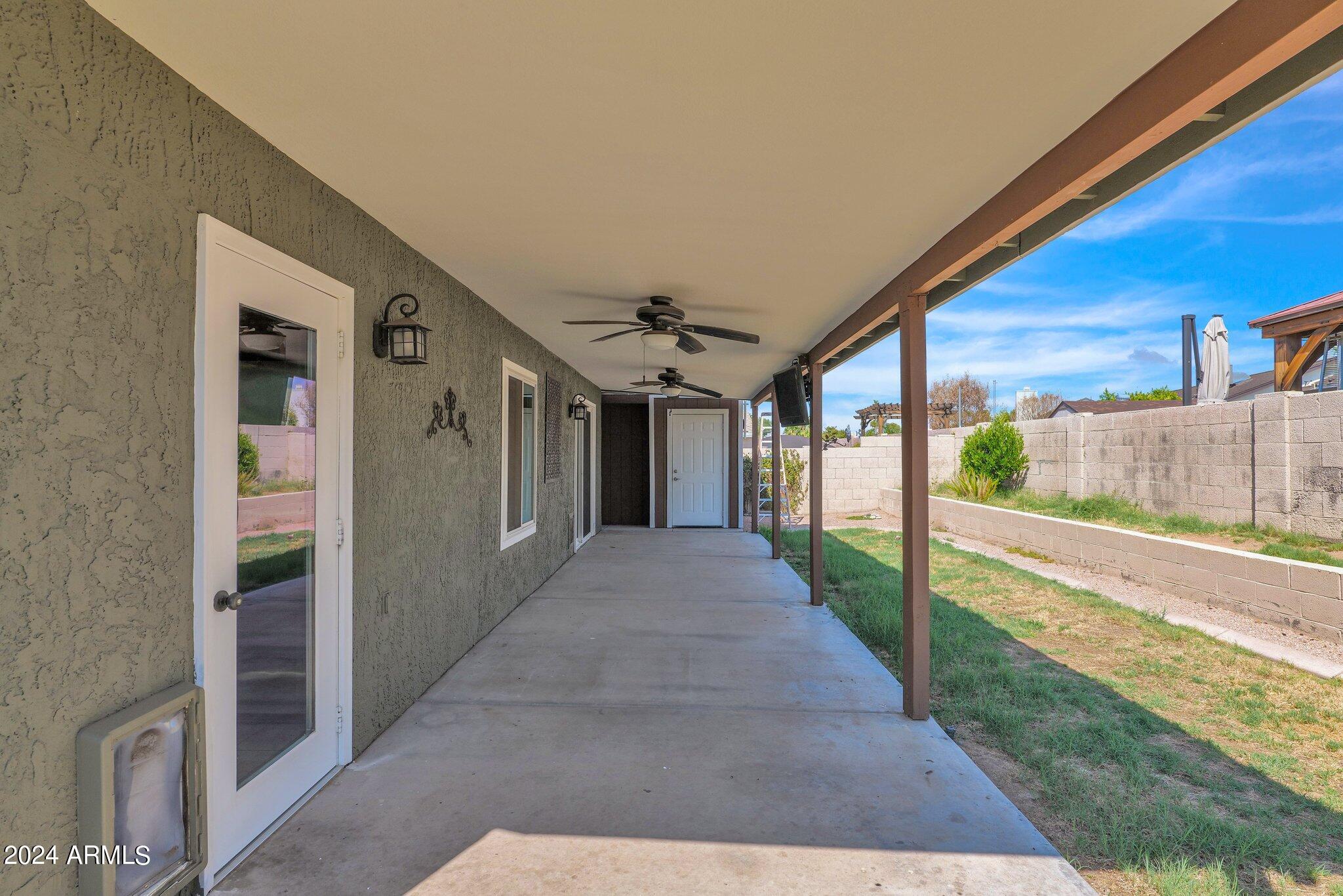 6824 E AIRE LIBRE Lane