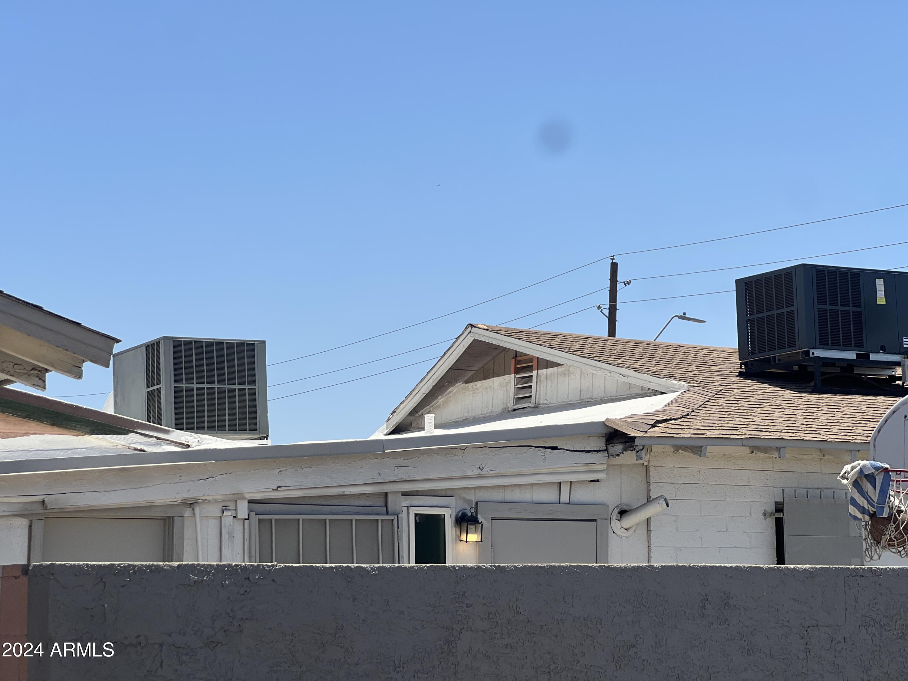 2014 E BROADWAY Road